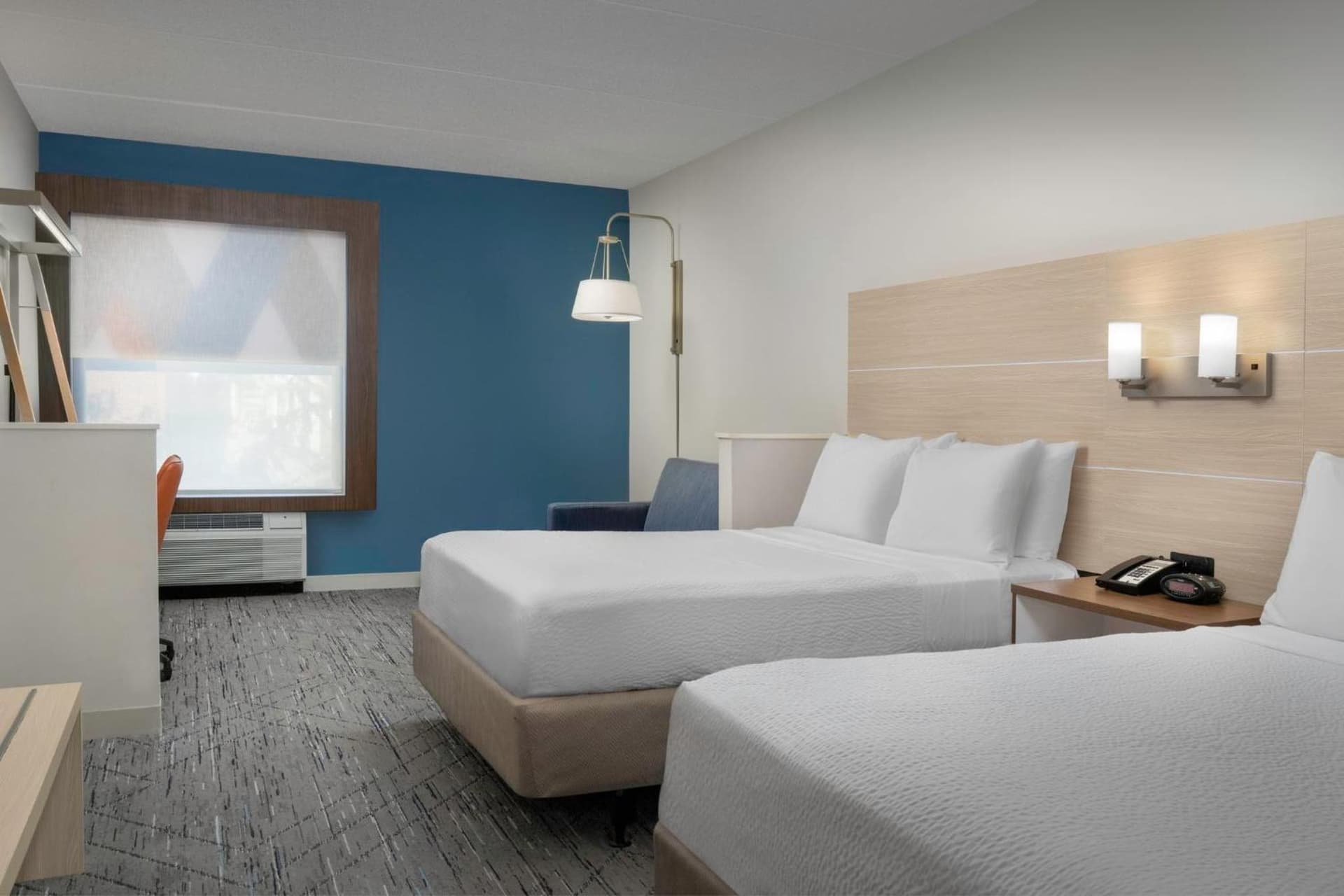 Holiday Inn Express & Suites Pittsburgh North Shore by IHG gallery photo in Pittsburgh, PA — image 58