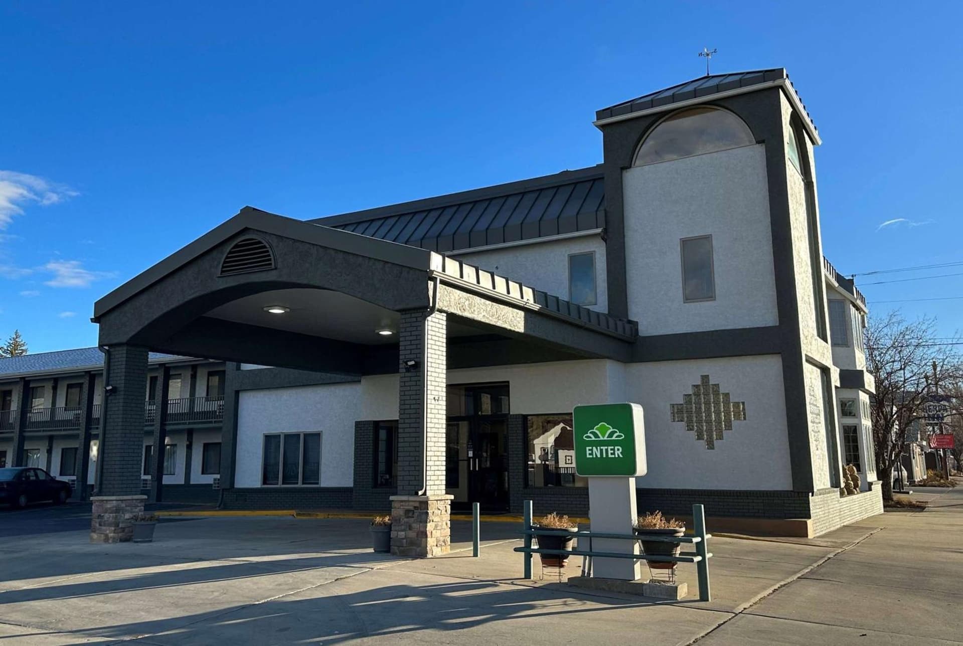 Wingate by Wyndham Gunnison Near Western Colorado University featured exterior or lobby in Gunnison, CO — similar hotel