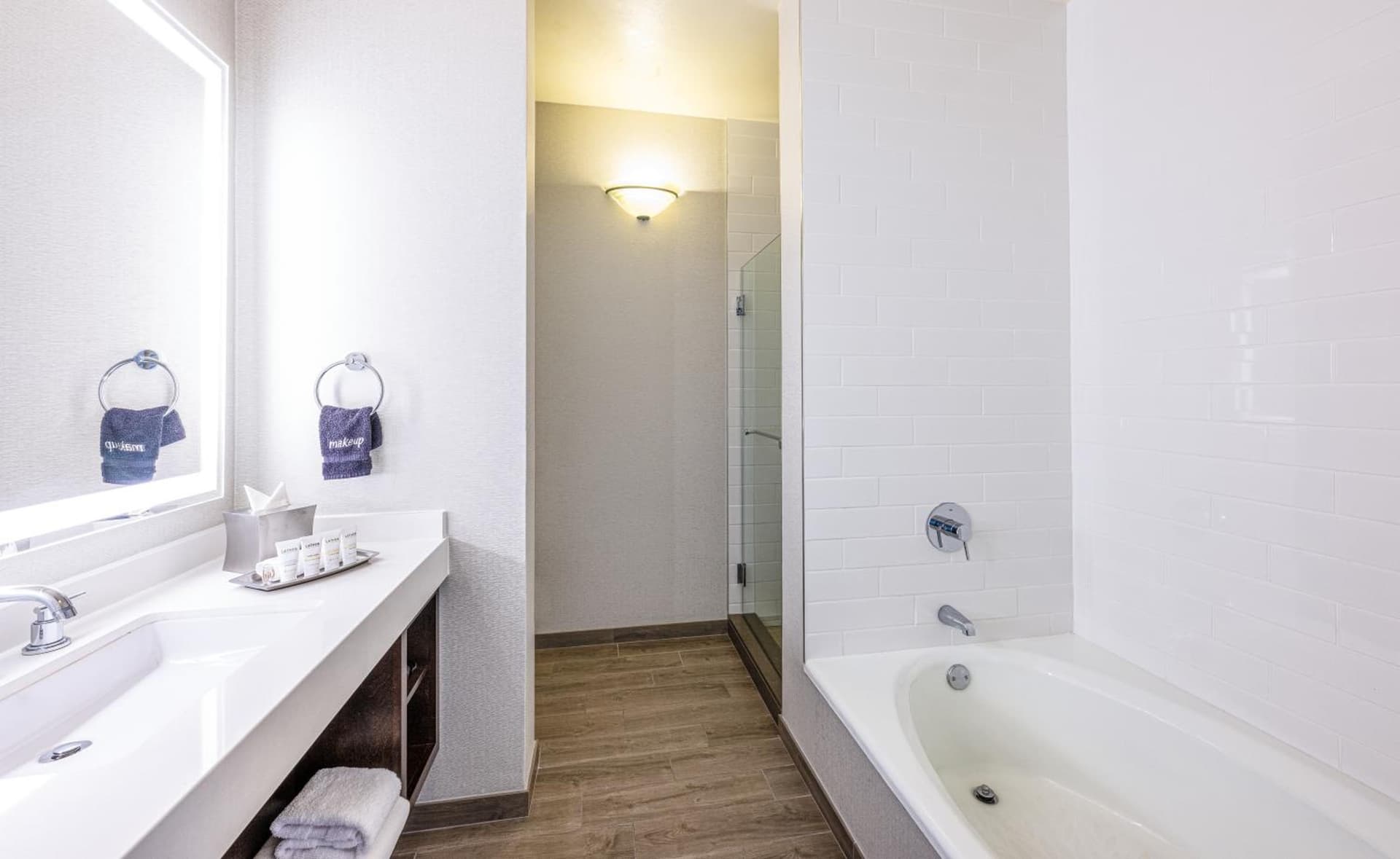 Grand Bay Hotel San Francisco gallery photo in Redwood City, CA — image 136