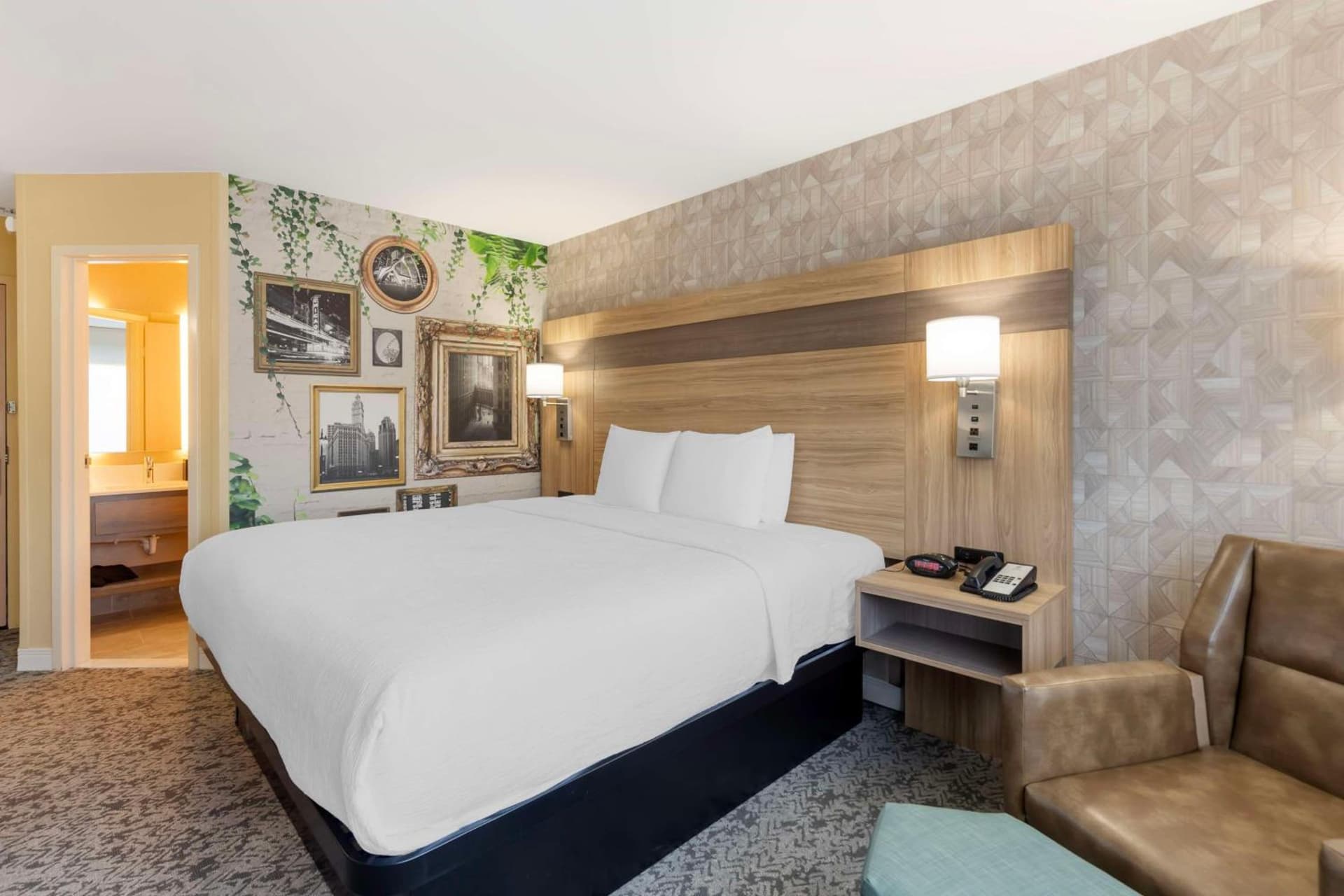 Best Western Glenview - Chicagoland Inn and Suites gallery photo in Glenview, IL — image 28