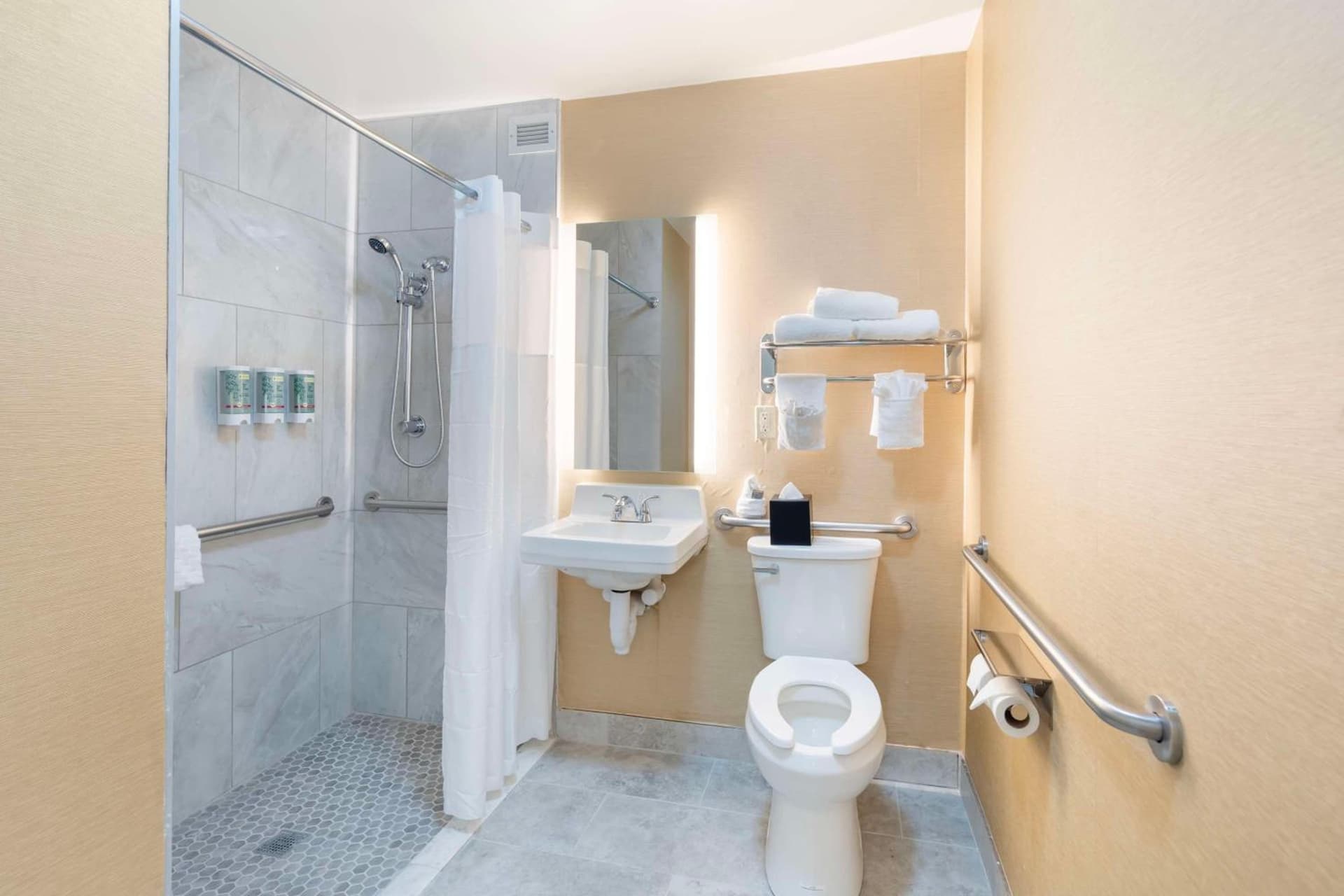 Best Western Glenview - Chicagoland Inn and Suites gallery photo in Glenview, IL — image 17