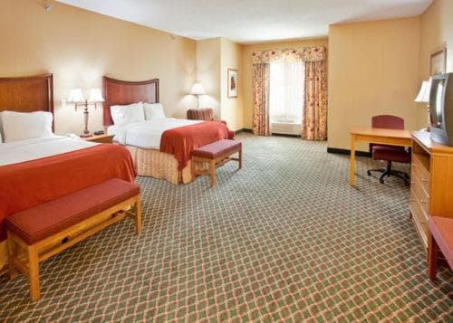 Holiday Inn Express Fremont by IHG interior in Fremont, NE — gallery photo 2