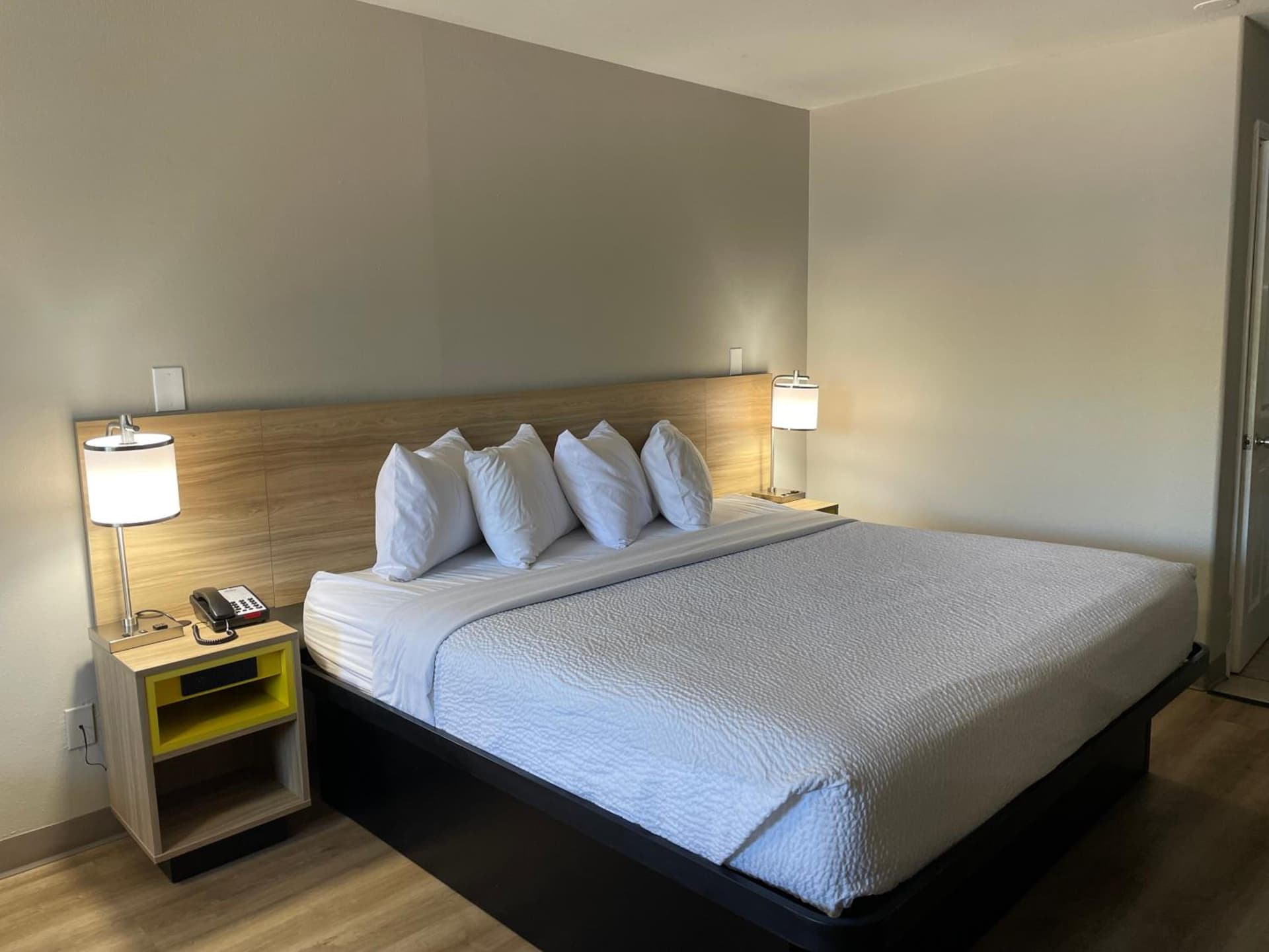Days Inn by Wyndham Temple gallery photo in Temple, TX — image 11