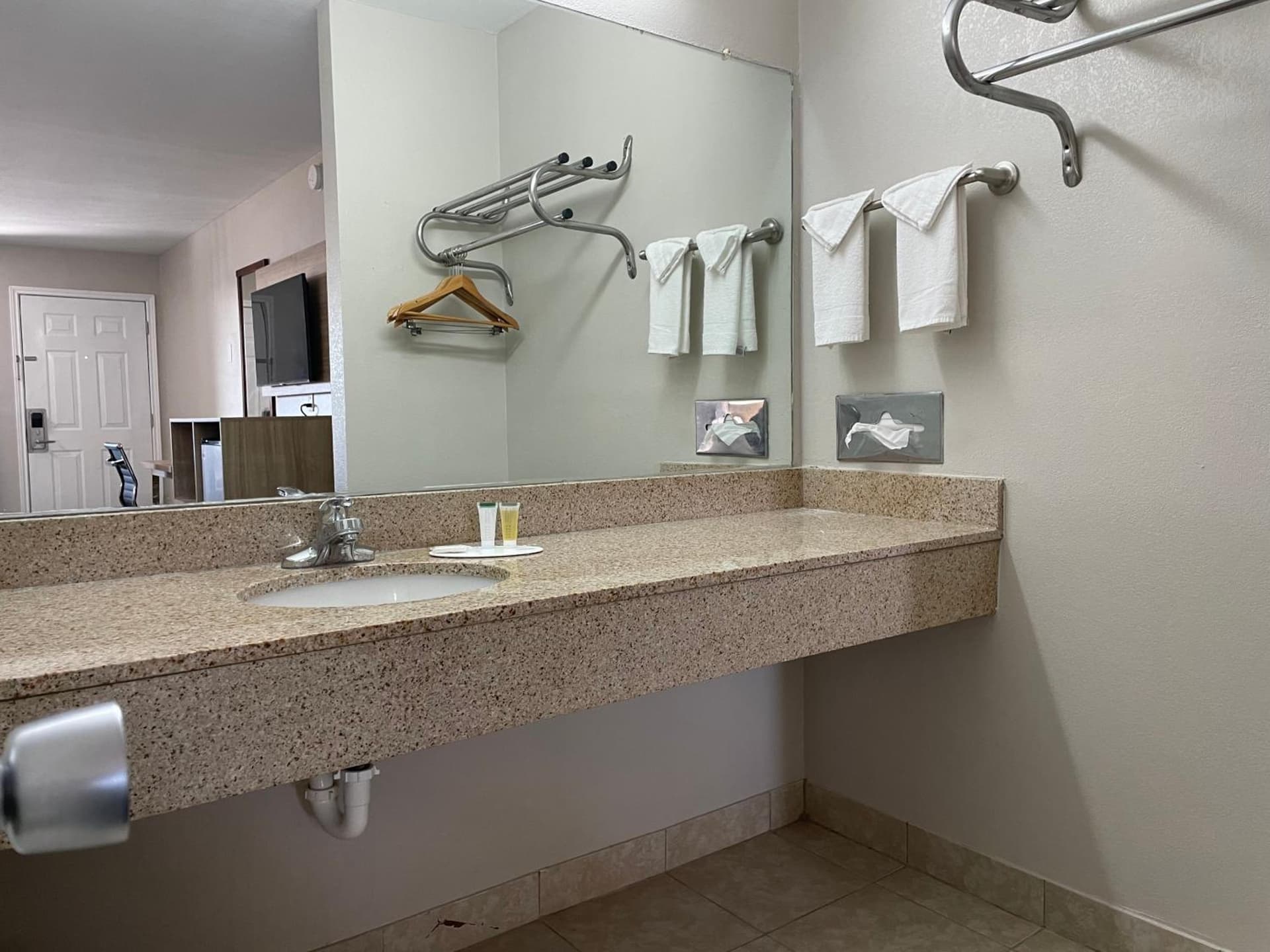 Days Inn by Wyndham Temple gallery photo in Temple, TX — image 20
