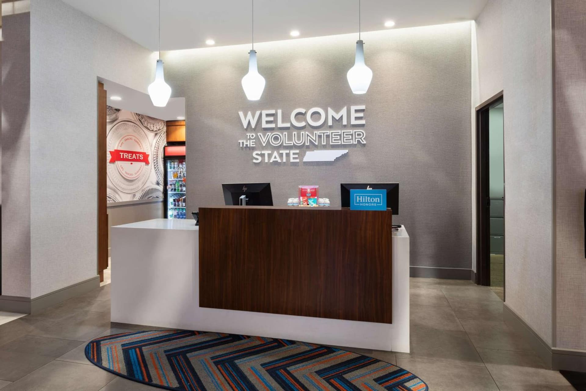 Hampton Inn by Hilton Nashville Airport Century Place interior in Nashville, TN — gallery photo 2
