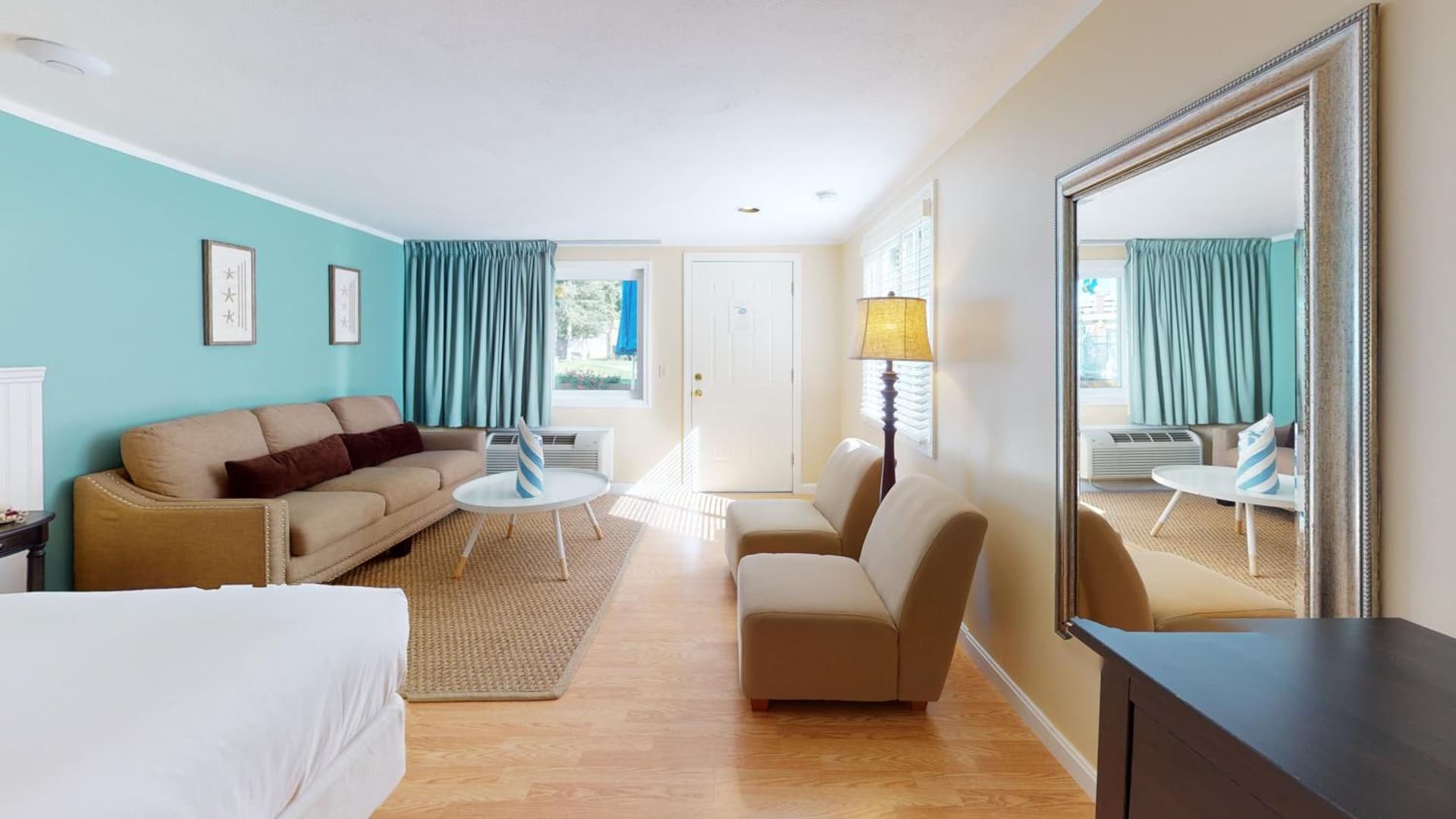 Breezeway Boutique Hotel gallery photo in Westerly, RI — image 77