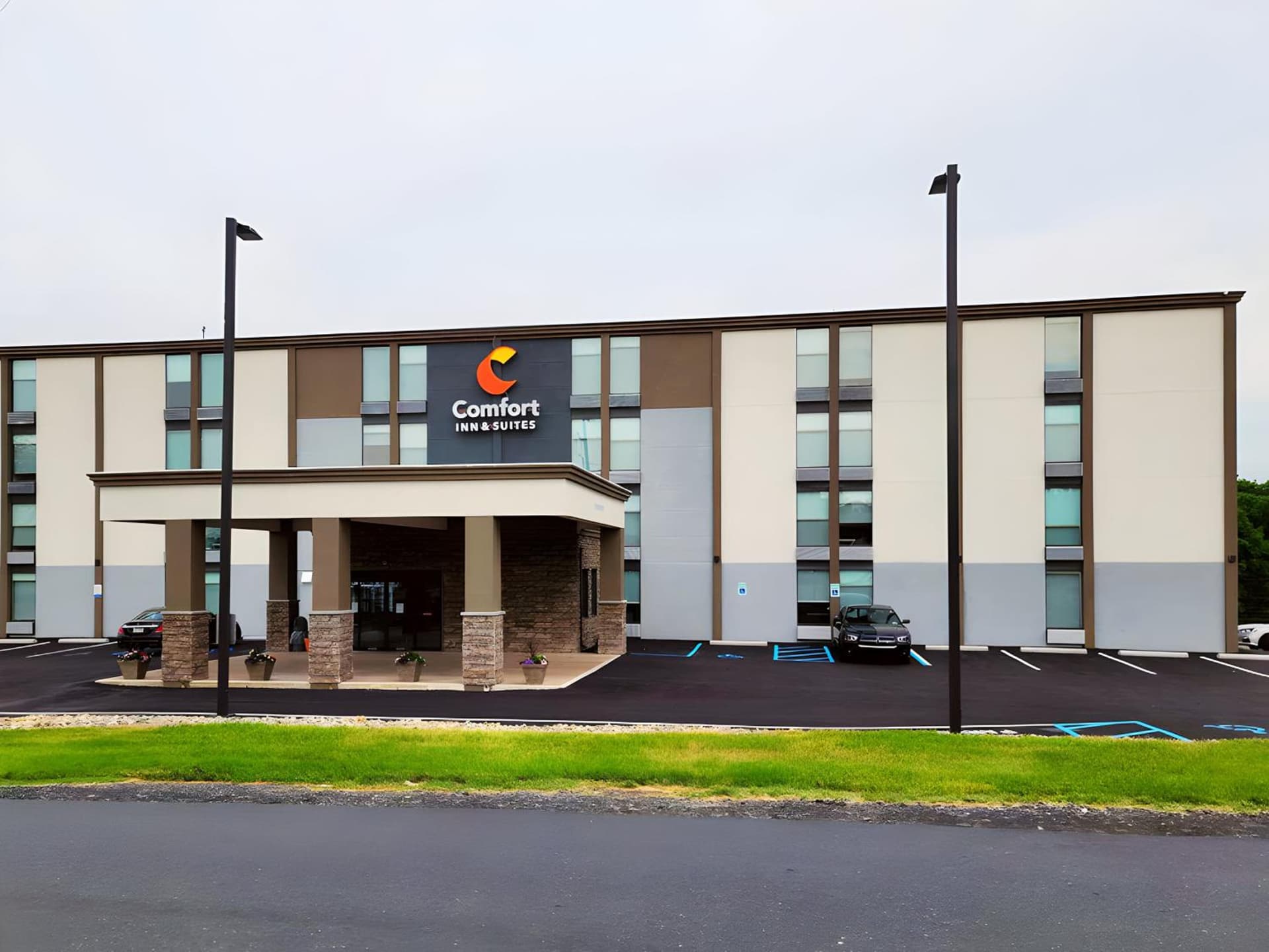 Comfort Inn & Suites Wyomissing/Reading exterior or lobby in Wyomissing, PA — main listing photo