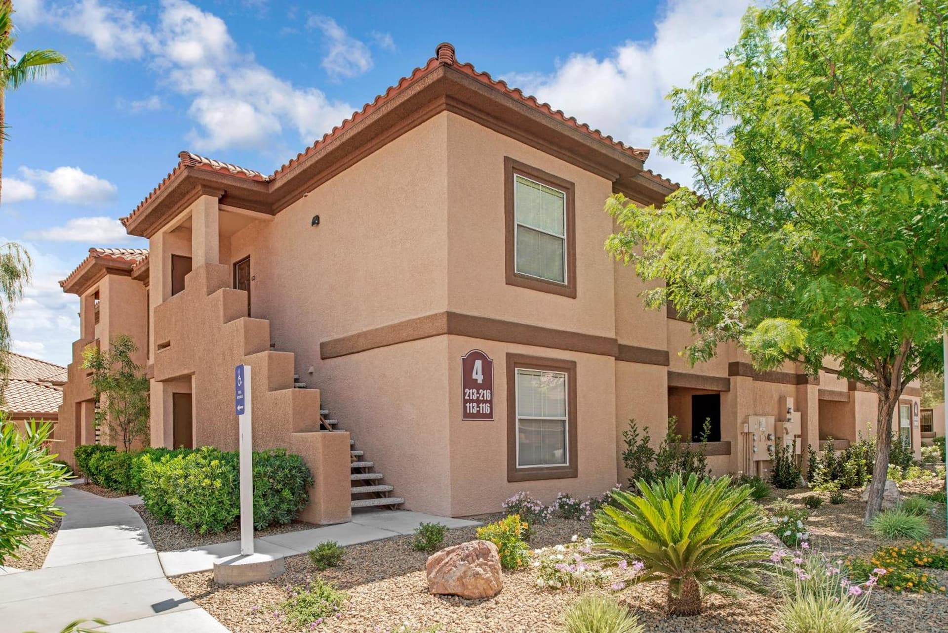 Hilton Vacation Club Desert Retreat Las Vegas gallery photo in Las Vegas, NV — image 41