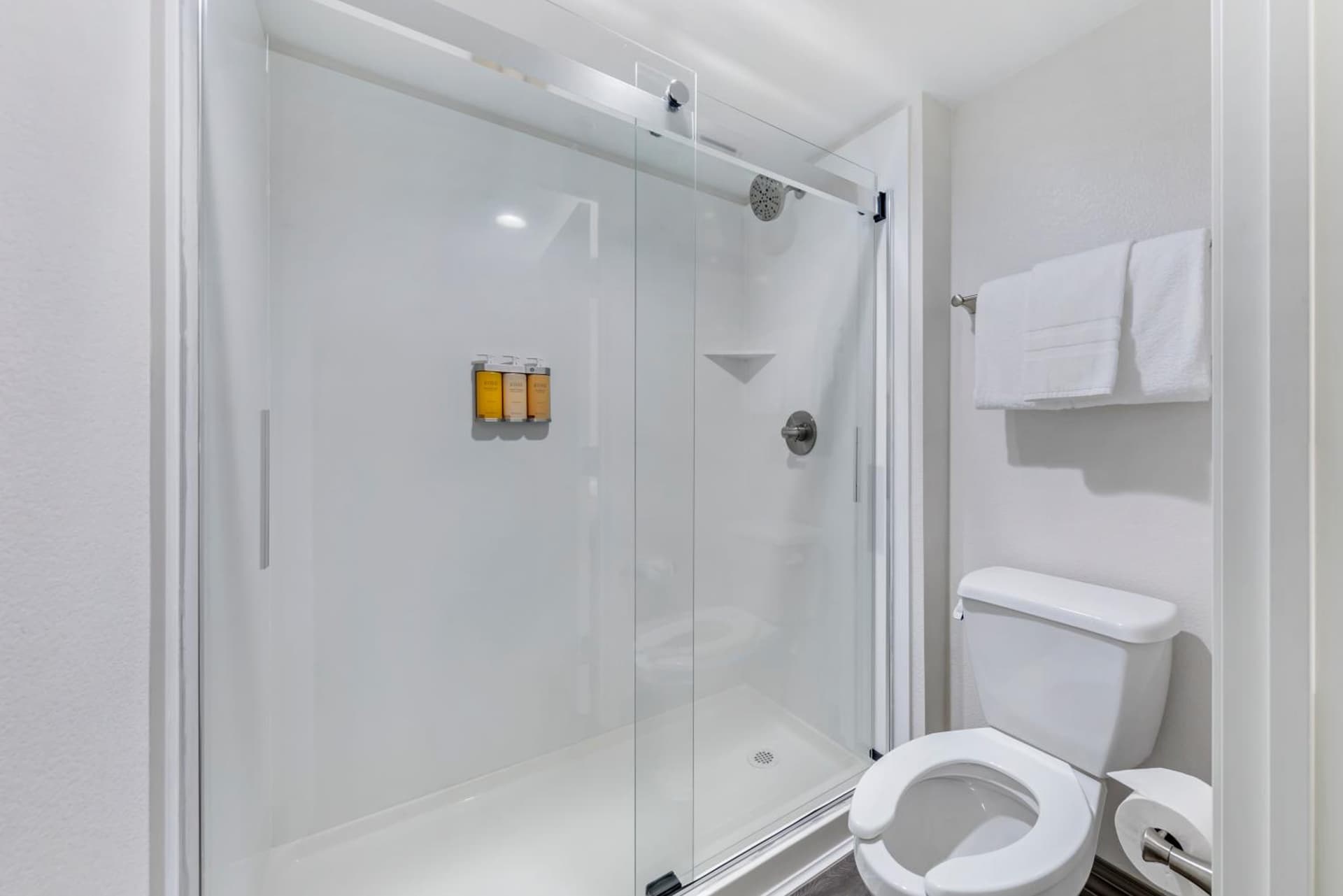 Hillstone Inn Tulare, an Ascend Collection Hotel gallery photo in Tulare, CA — image 34