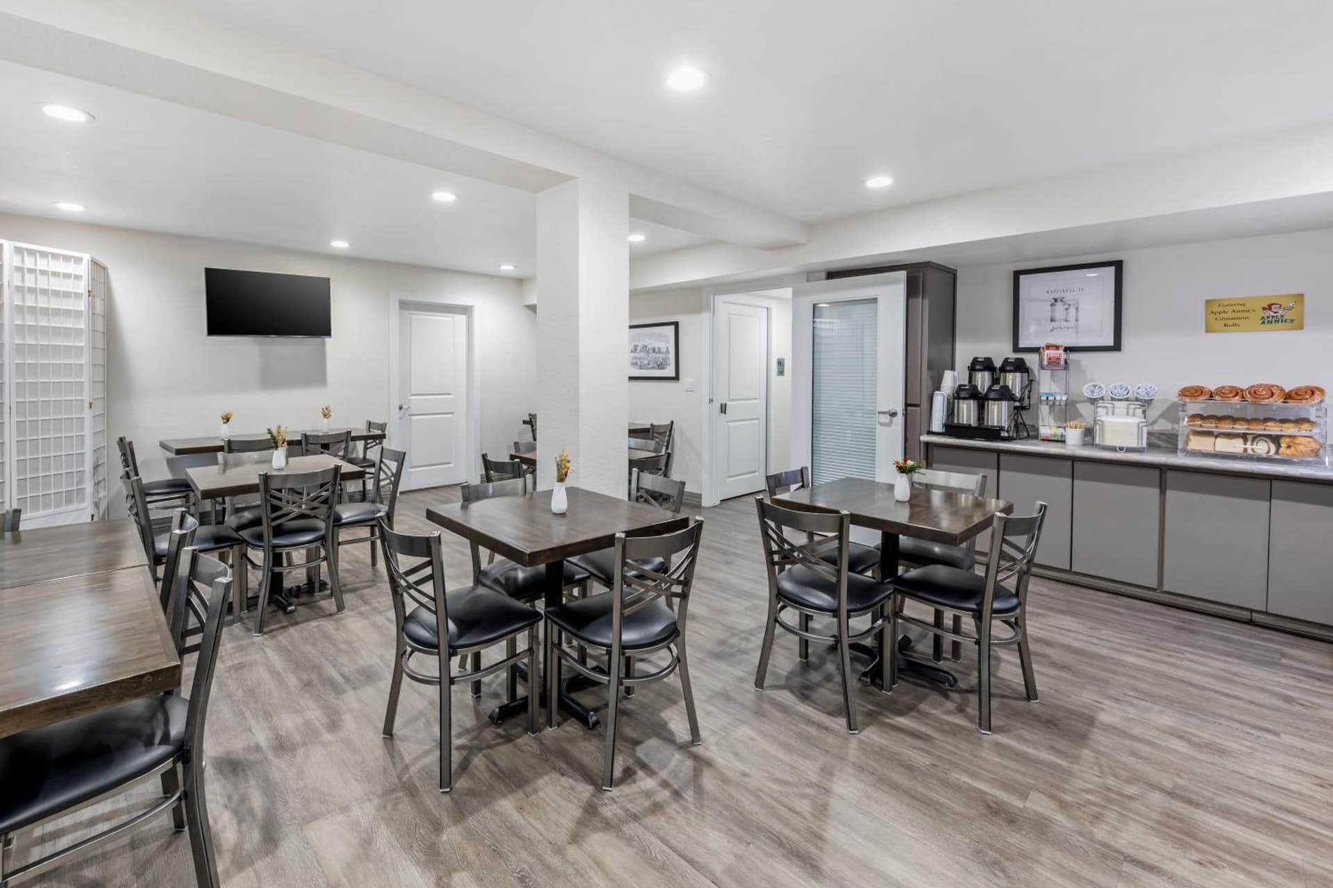 Hillstone Inn Tulare, an Ascend Collection Hotel gallery photo in Tulare, CA — image 41