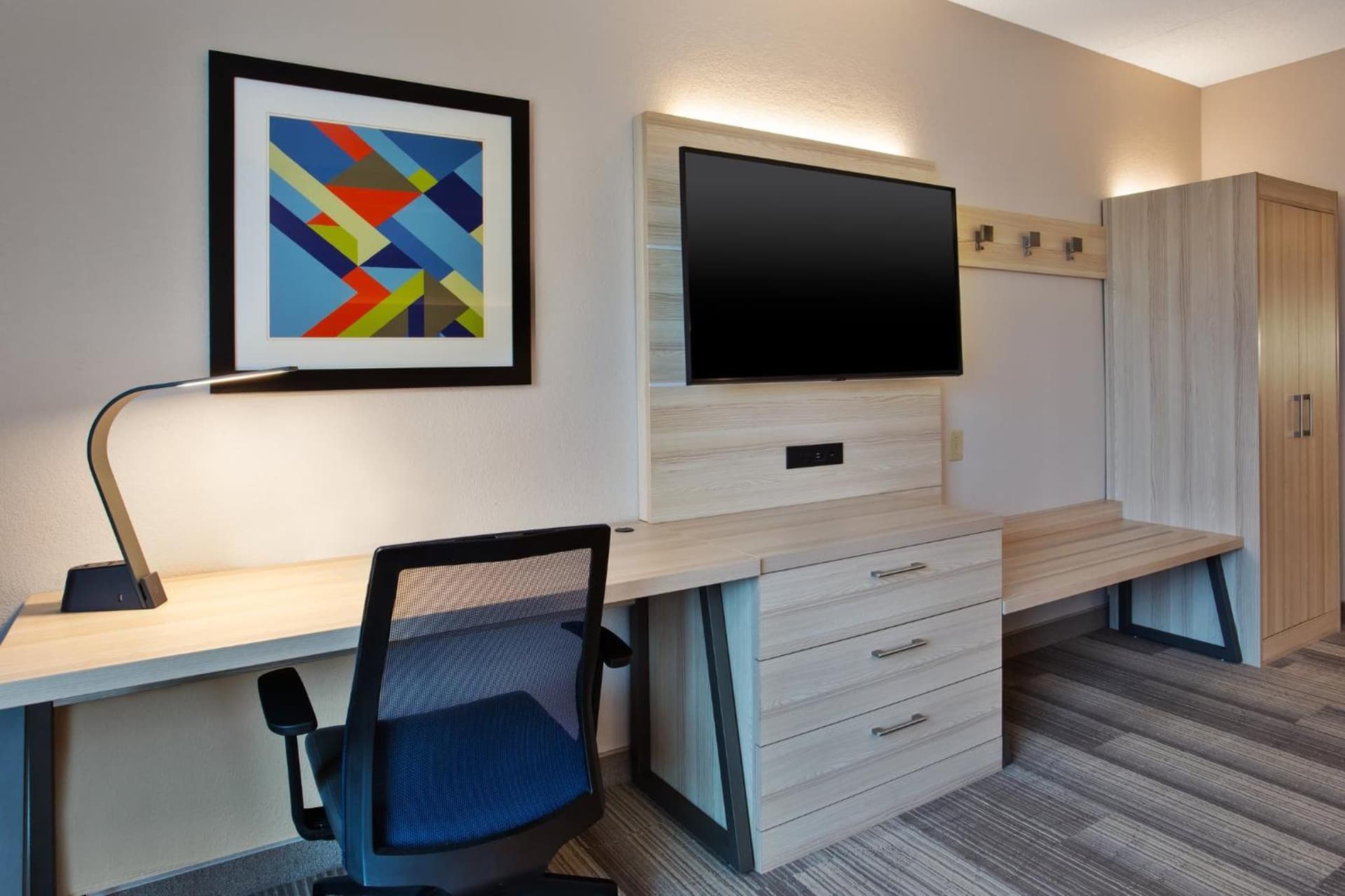 Holiday Inn Express Hotel & Suites Rochester Webster by IHG gallery photo in Webster — image 8