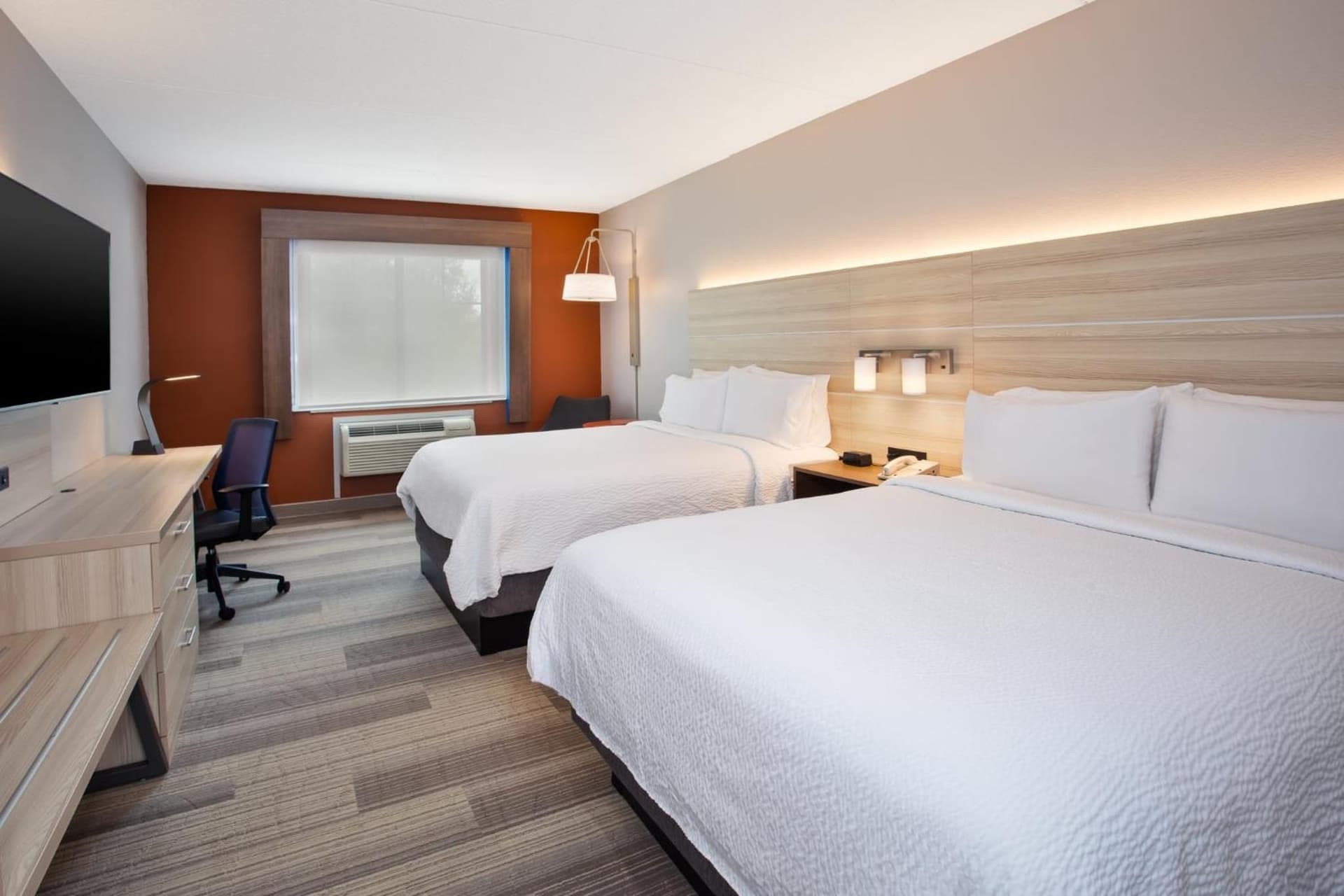Holiday Inn Express Hotel & Suites Rochester Webster by IHG gallery photo in Webster — image 18