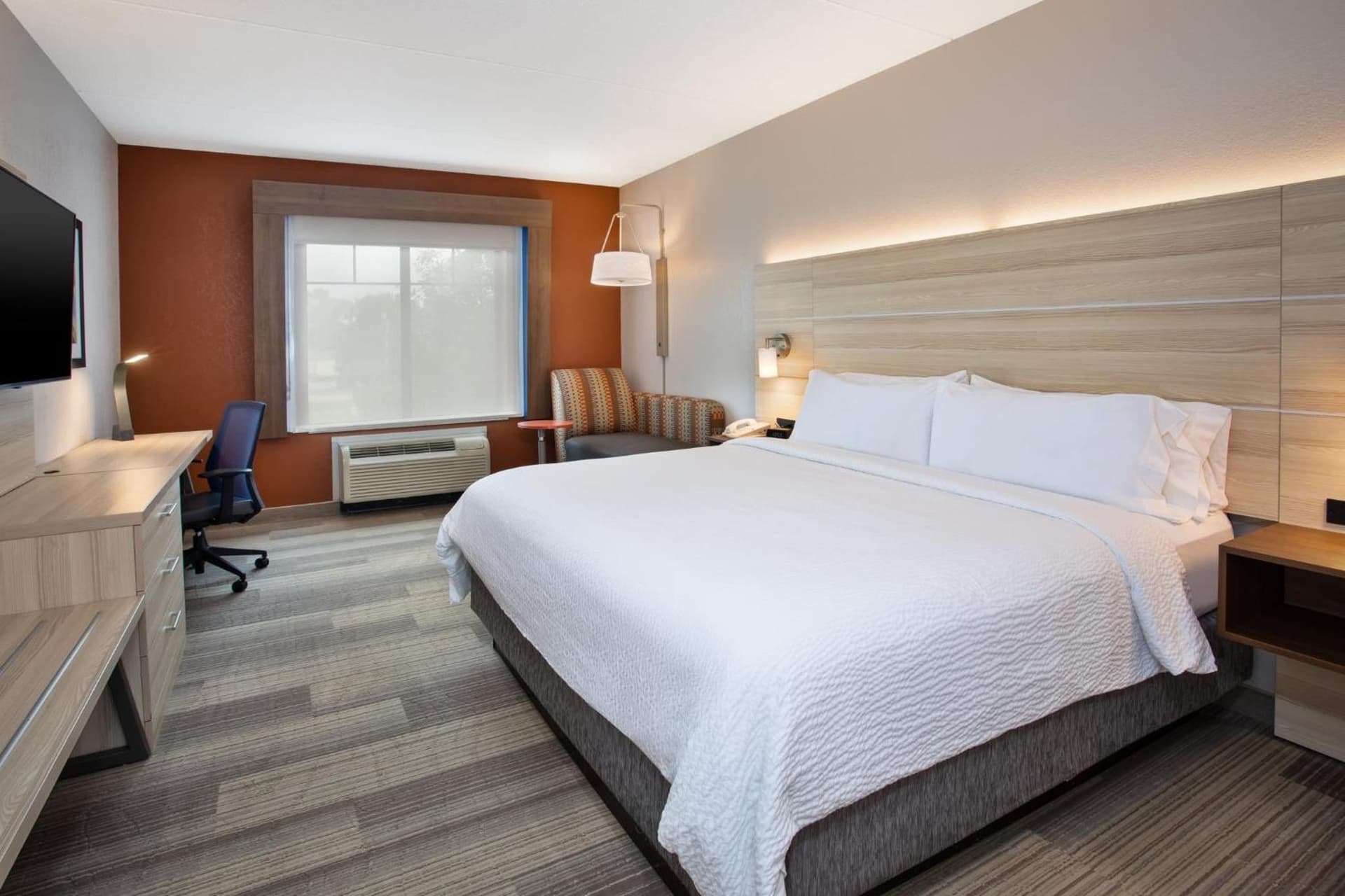 Holiday Inn Express Hotel & Suites Rochester Webster by IHG gallery photo in Webster — image 4