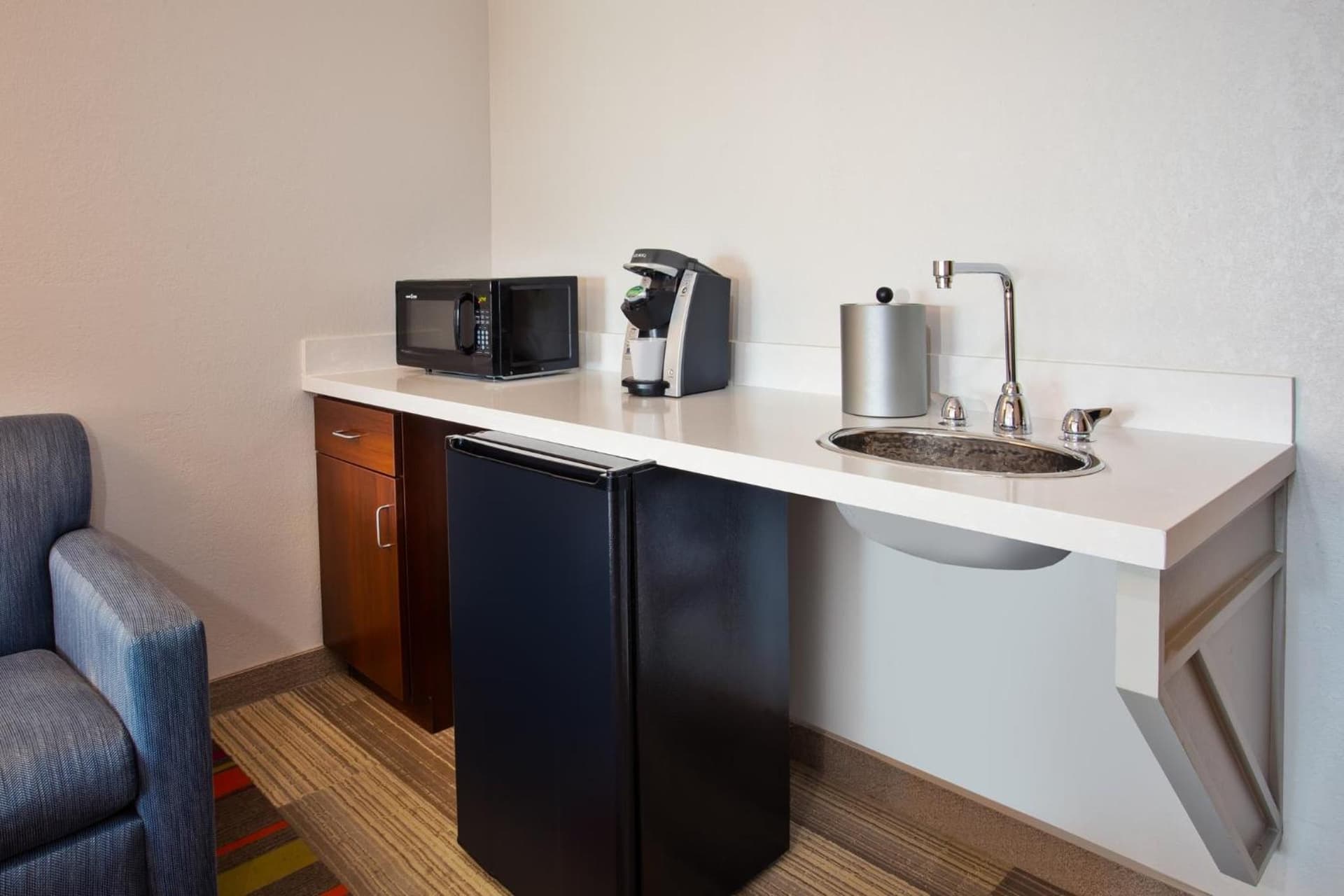 Holiday Inn Express Hotel & Suites Rochester Webster by IHG gallery photo in Webster — image 20