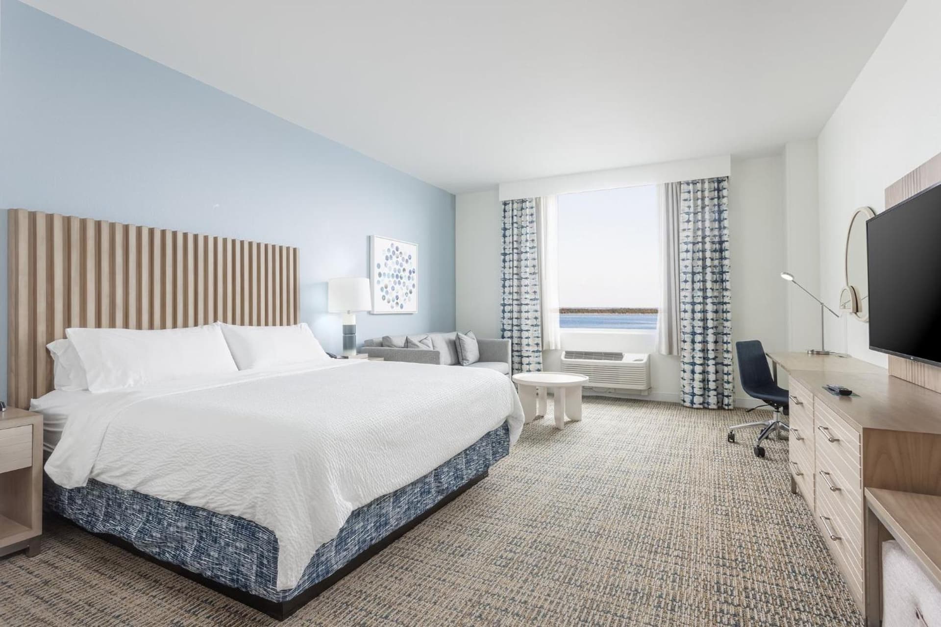 Holiday Inn Resort Pensacola Beach Gulf Front by IHG gallery photo in Pensacola Beach, FL — image 45