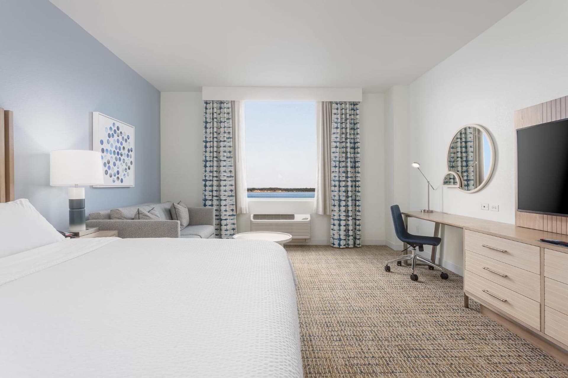 Holiday Inn Resort Pensacola Beach Gulf Front by IHG gallery photo in Pensacola Beach, FL — image 32