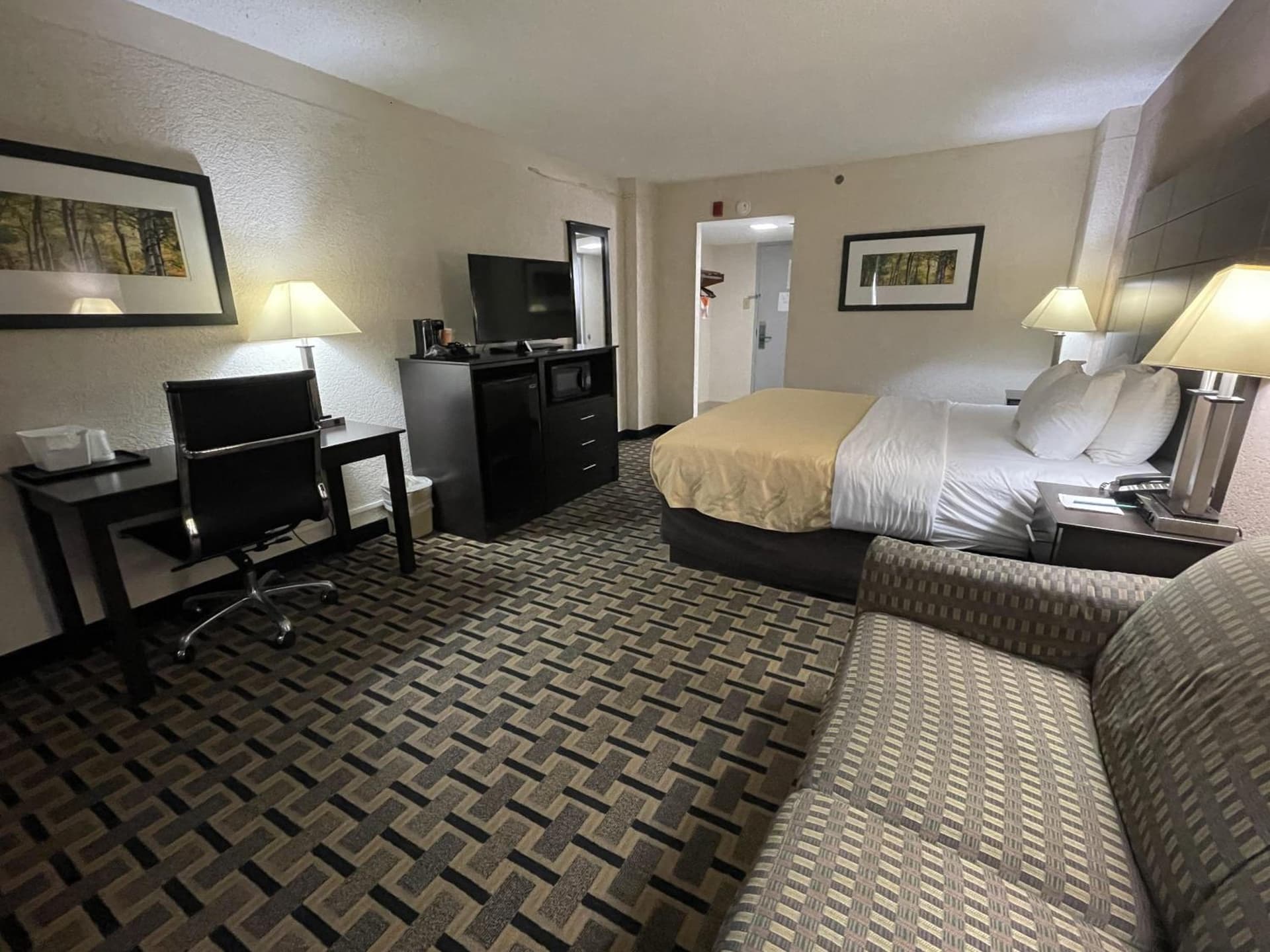 Quality Inn & Suites Cincinnati Downtown Area gallery photo in Cincinnati, OH — image 16