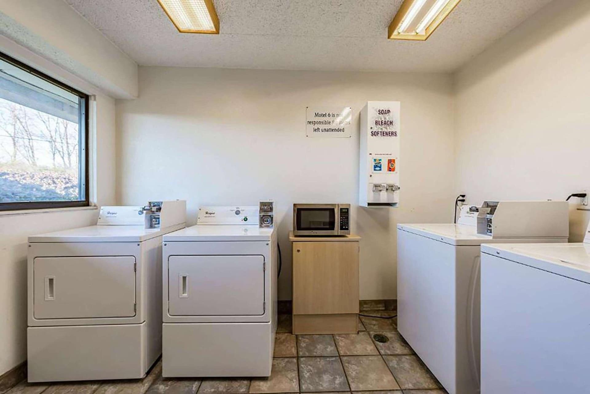 Days Inn by Wyndham Cincinnati I-71 gallery photo in Cincinnati, OH — image 6