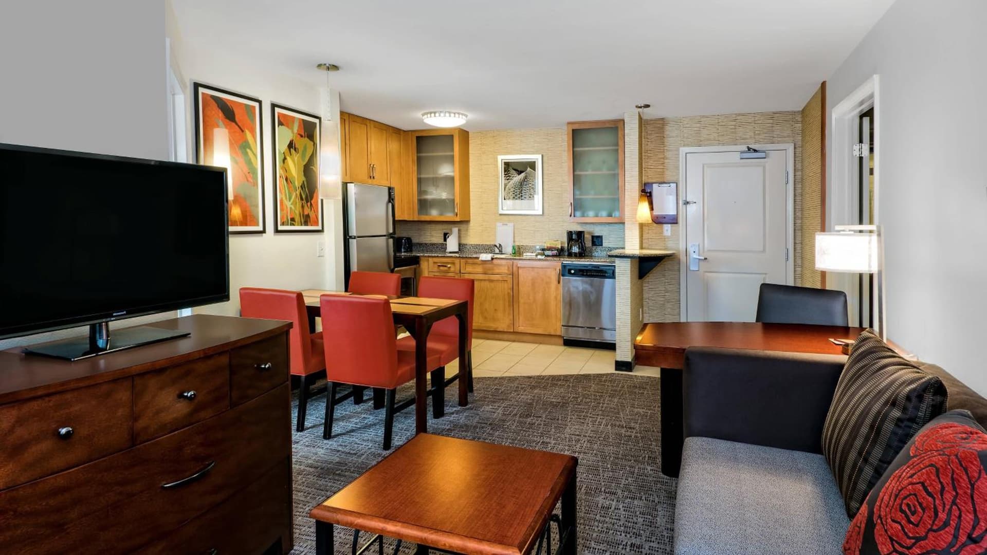 Residence Inn by Marriott San Antonio SeaWorld / Lackland interior in San Antonio, TX — gallery photo 2