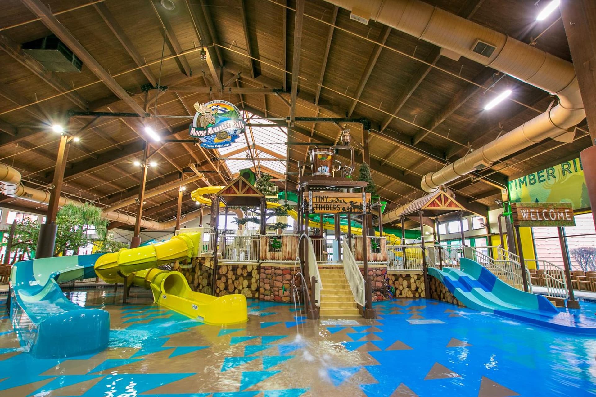 Timber Ridge Lodge and Waterpark property views in Lake Geneva, WI — gallery photo 3
