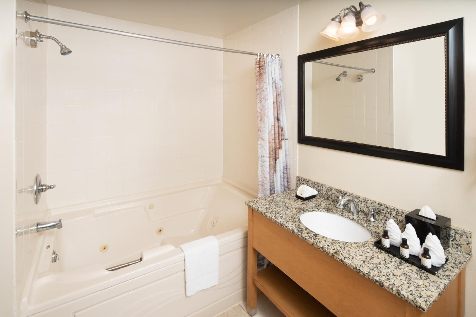 Timber Ridge Lodge and Waterpark gallery photo in Lake Geneva, WI — image 25