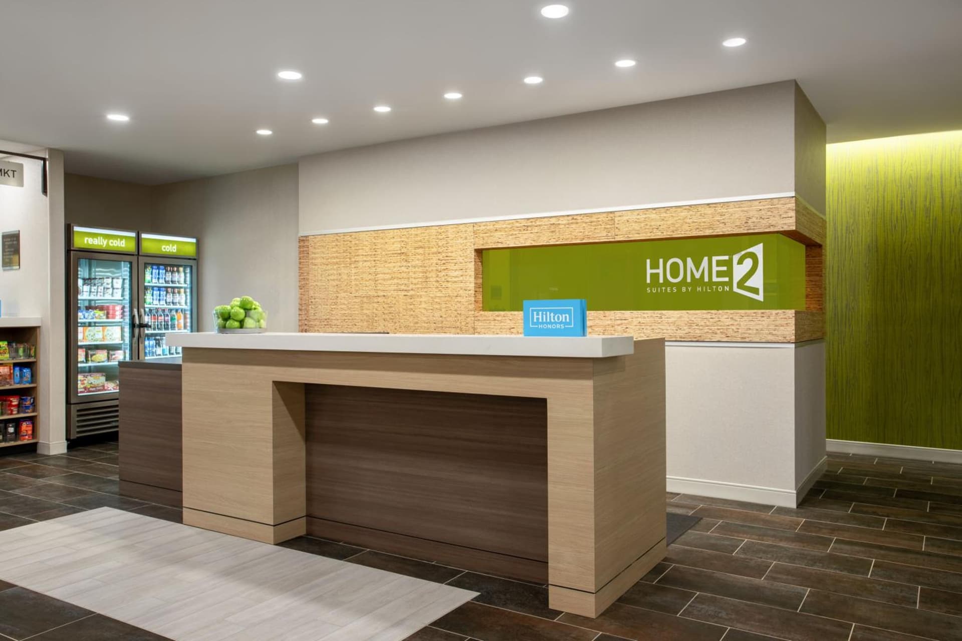 Home2 Suites By Hilton Calhoun interior in Calhoun, GA — gallery photo 2