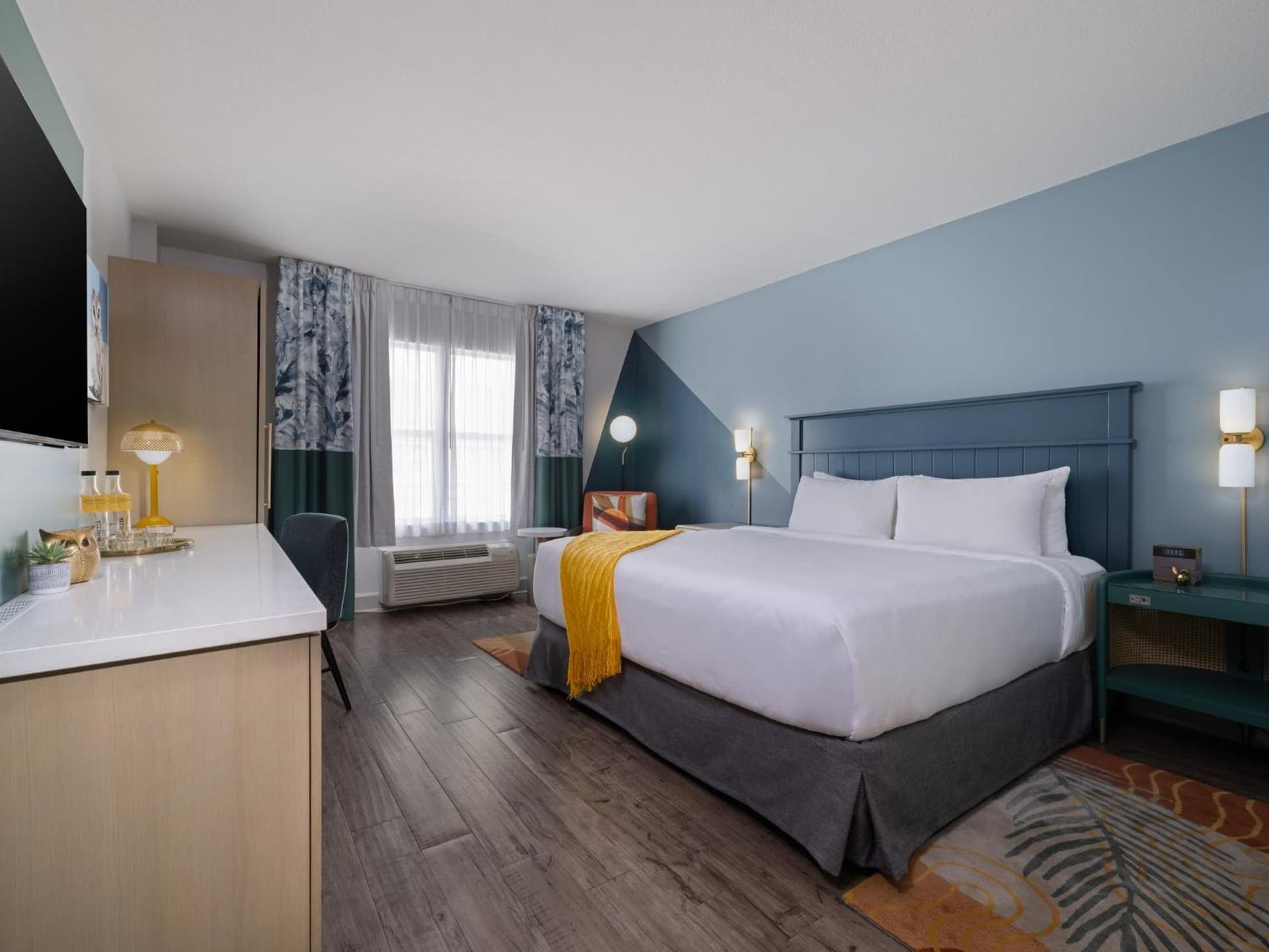 voco Sarasota by IHG gallery photo in Sarasota, FL — image 18