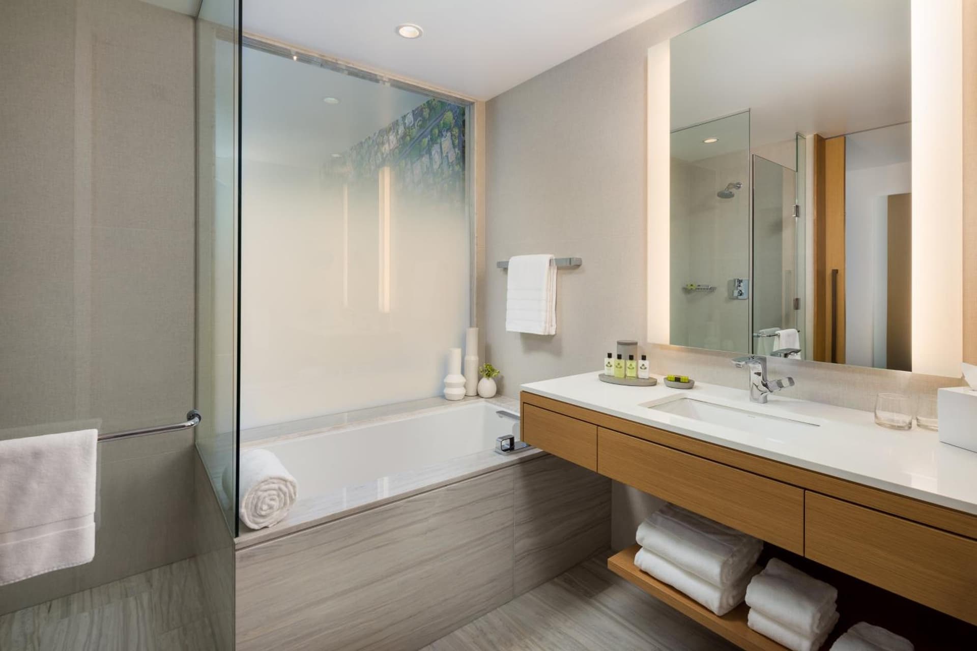 InterContinental - Los Angeles Downtown by IHG gallery photo in Los Angeles, CA — image 50