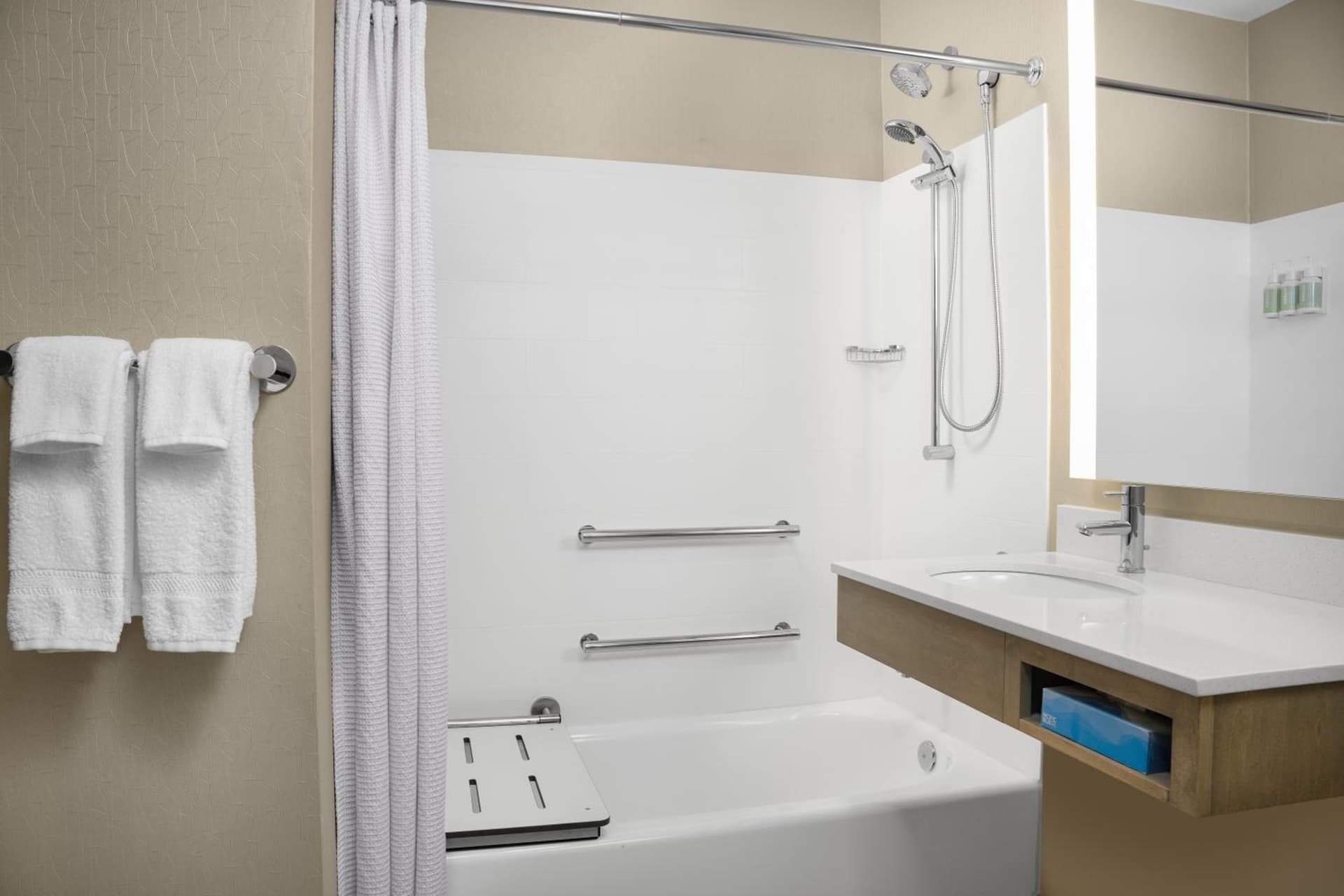 SpringHill Suites by Marriott Annapolis gallery photo in Annapolis, MD — image 59