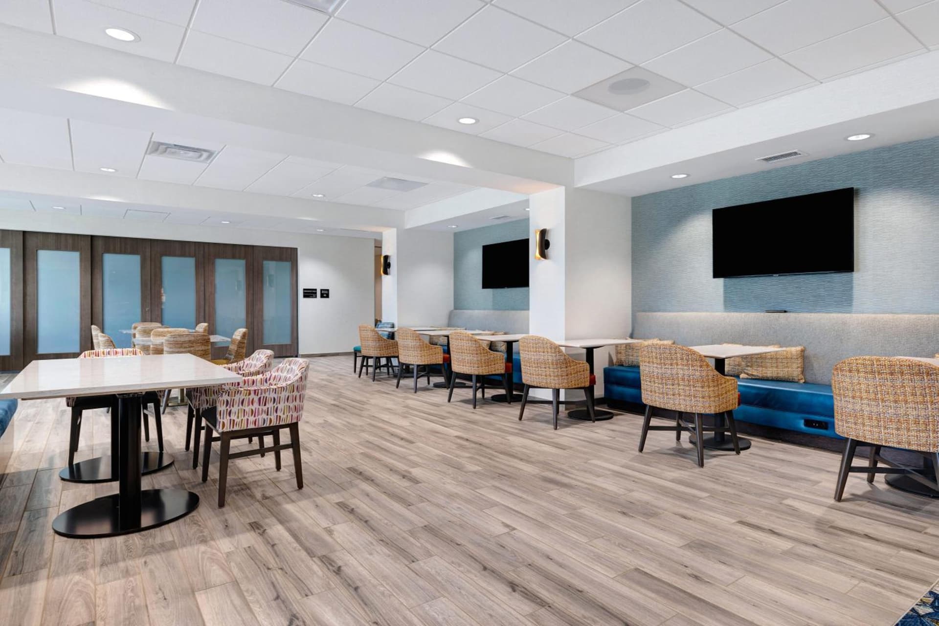 Hampton Inn Chicago Orland Park gallery photo in Orland Park, IL — image 23