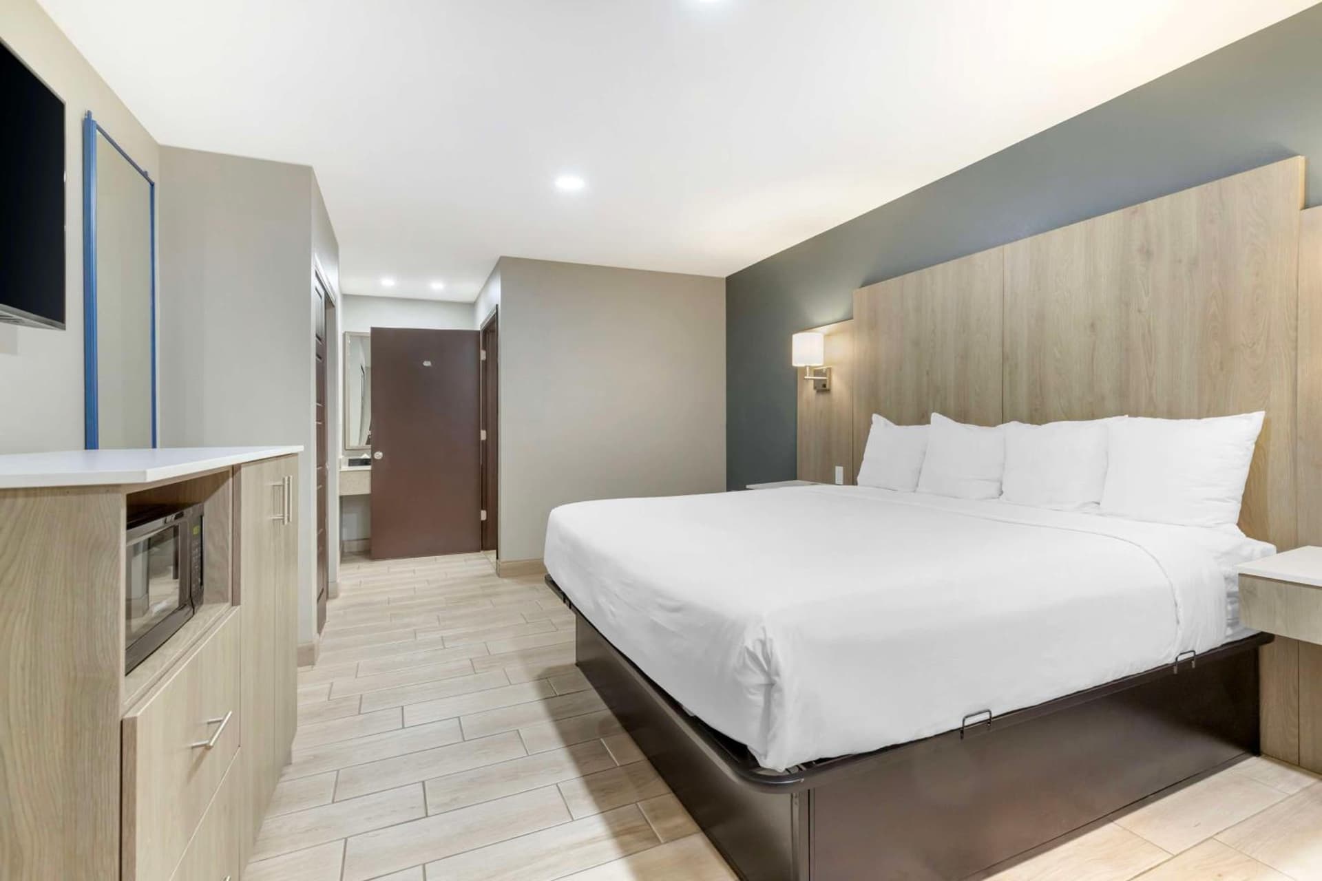 Best Western Plus Edinburg Inn & Suites gallery photo in Edinburg, TX — image 33