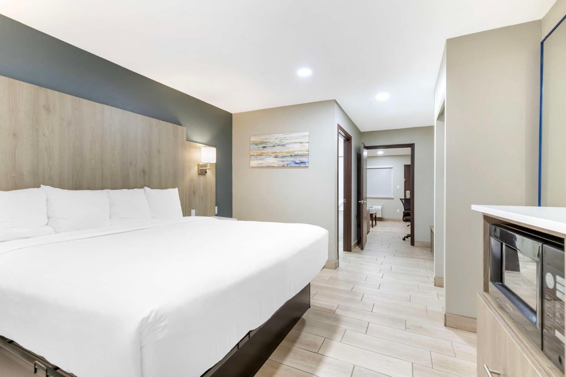 Best Western Plus Edinburg Inn & Suites gallery photo in Edinburg, TX — image 46