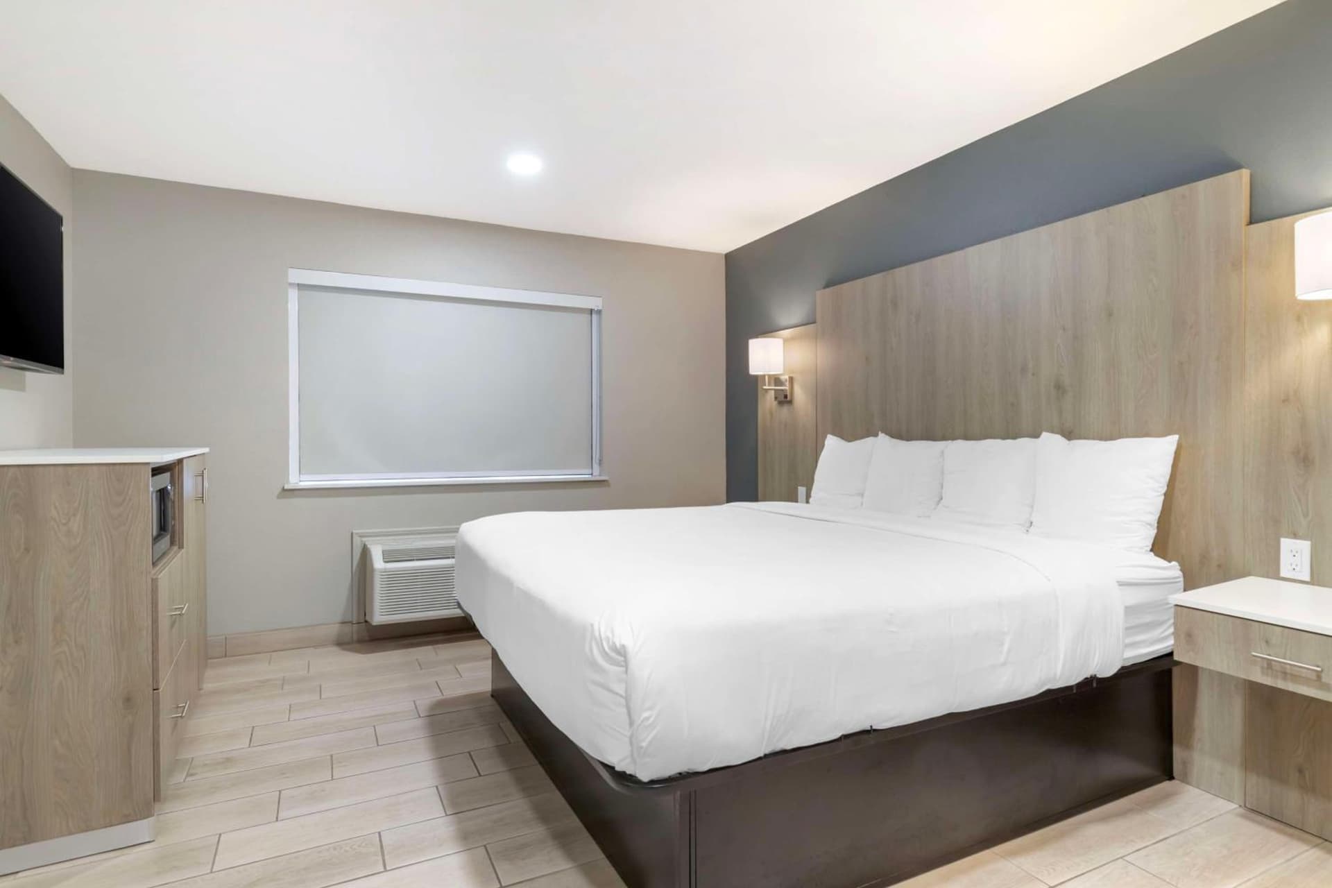Best Western Plus Edinburg Inn & Suites gallery photo in Edinburg, TX — image 45