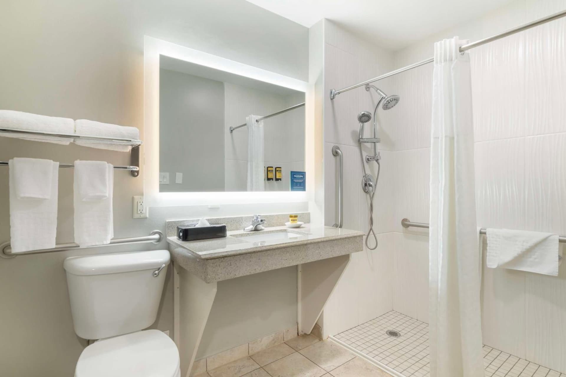 Best Western Plus Edinburg Inn & Suites gallery photo in Edinburg, TX — image 31