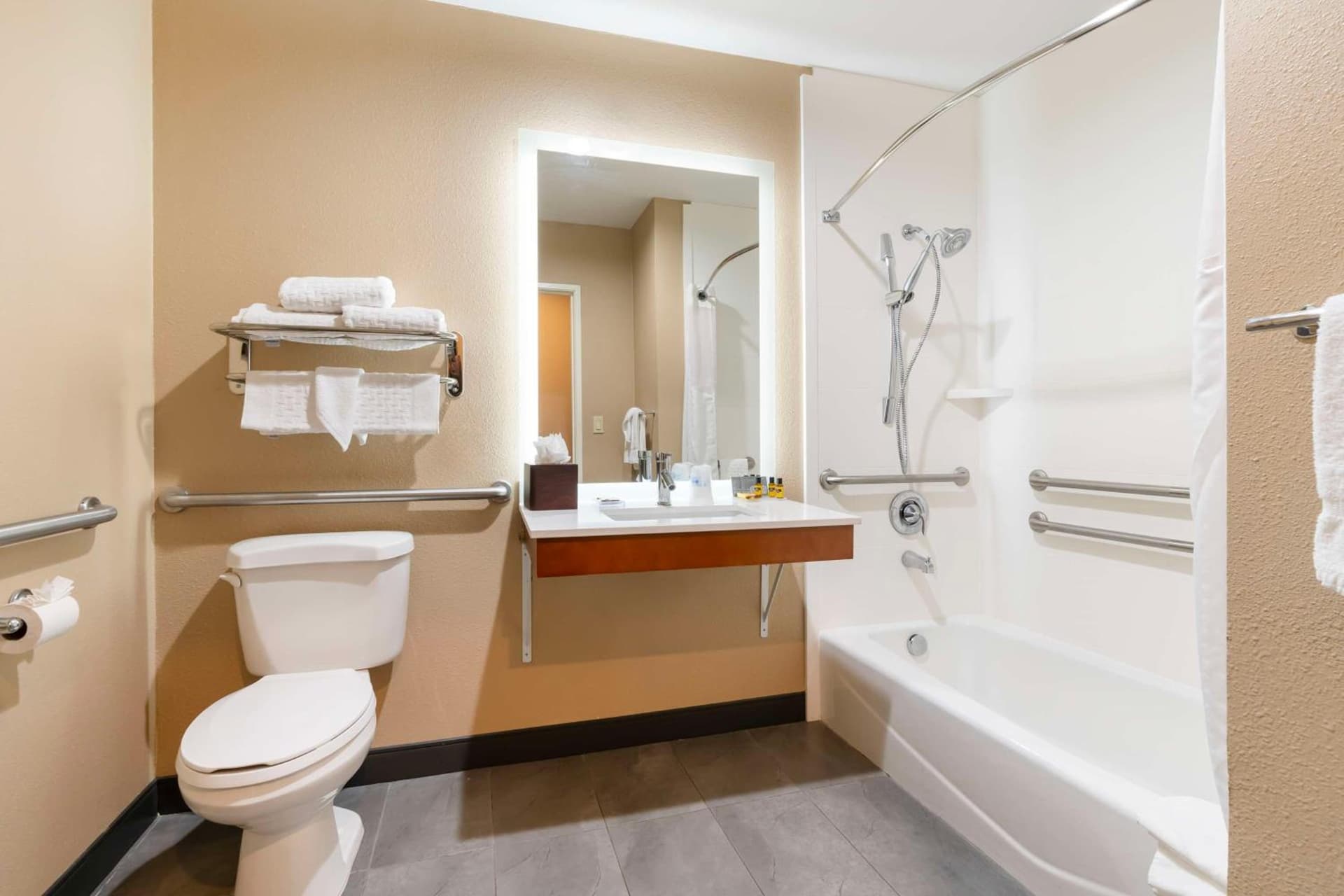 Best Western Bend North gallery photo in Bend, OR — image 44