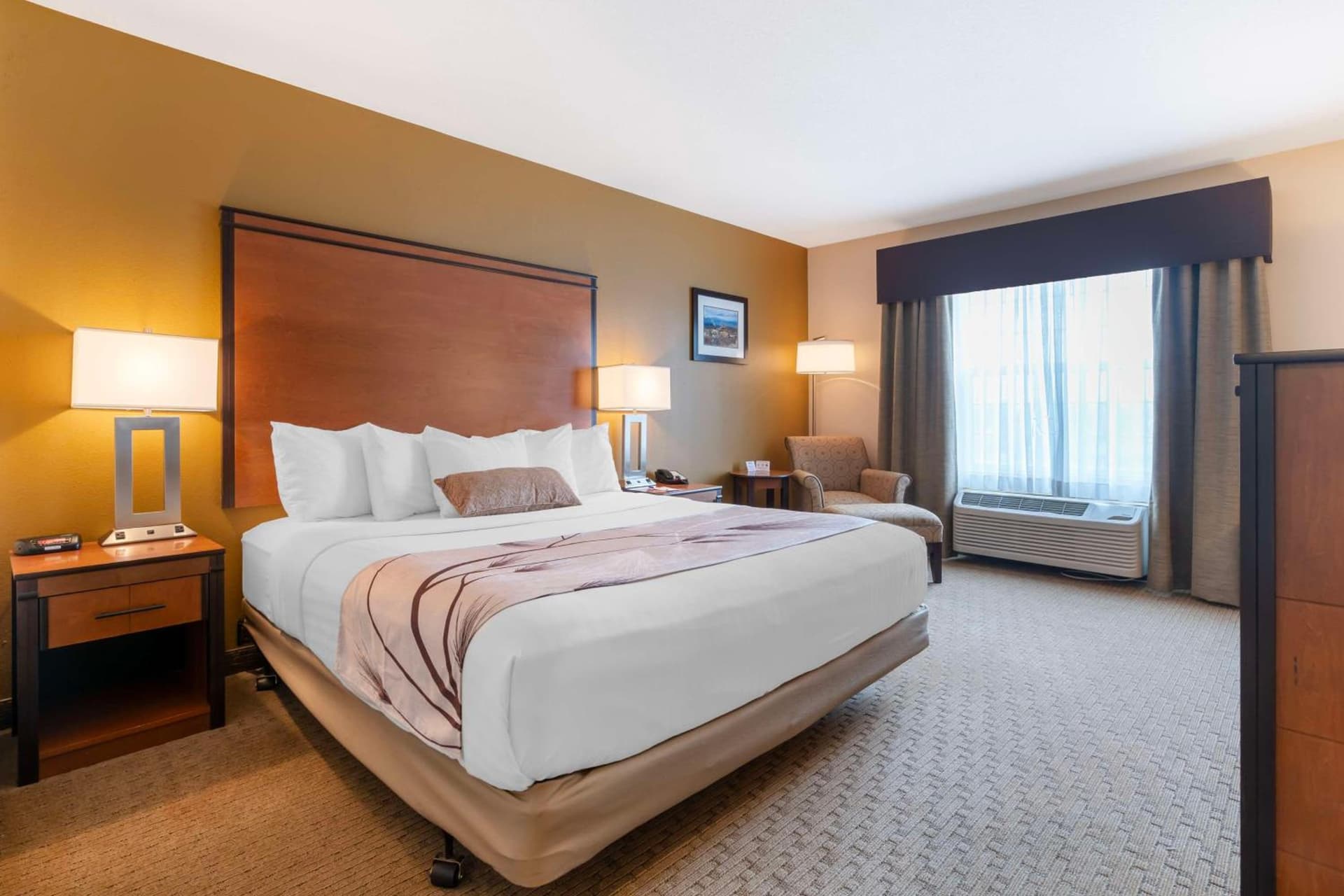 Best Western Bend North gallery photo in Bend, OR — image 4