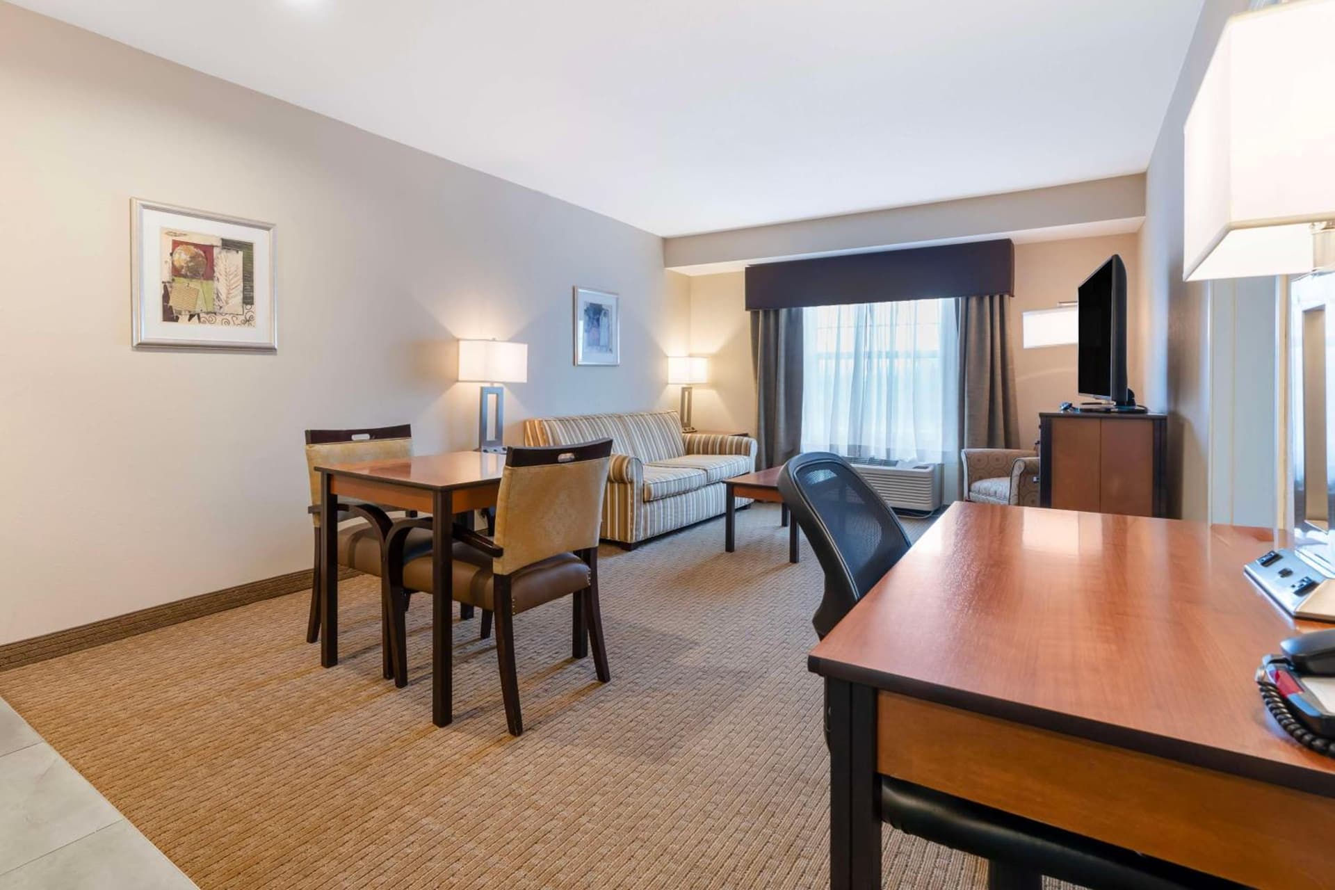 Best Western Bend North gallery photo in Bend, OR — image 32