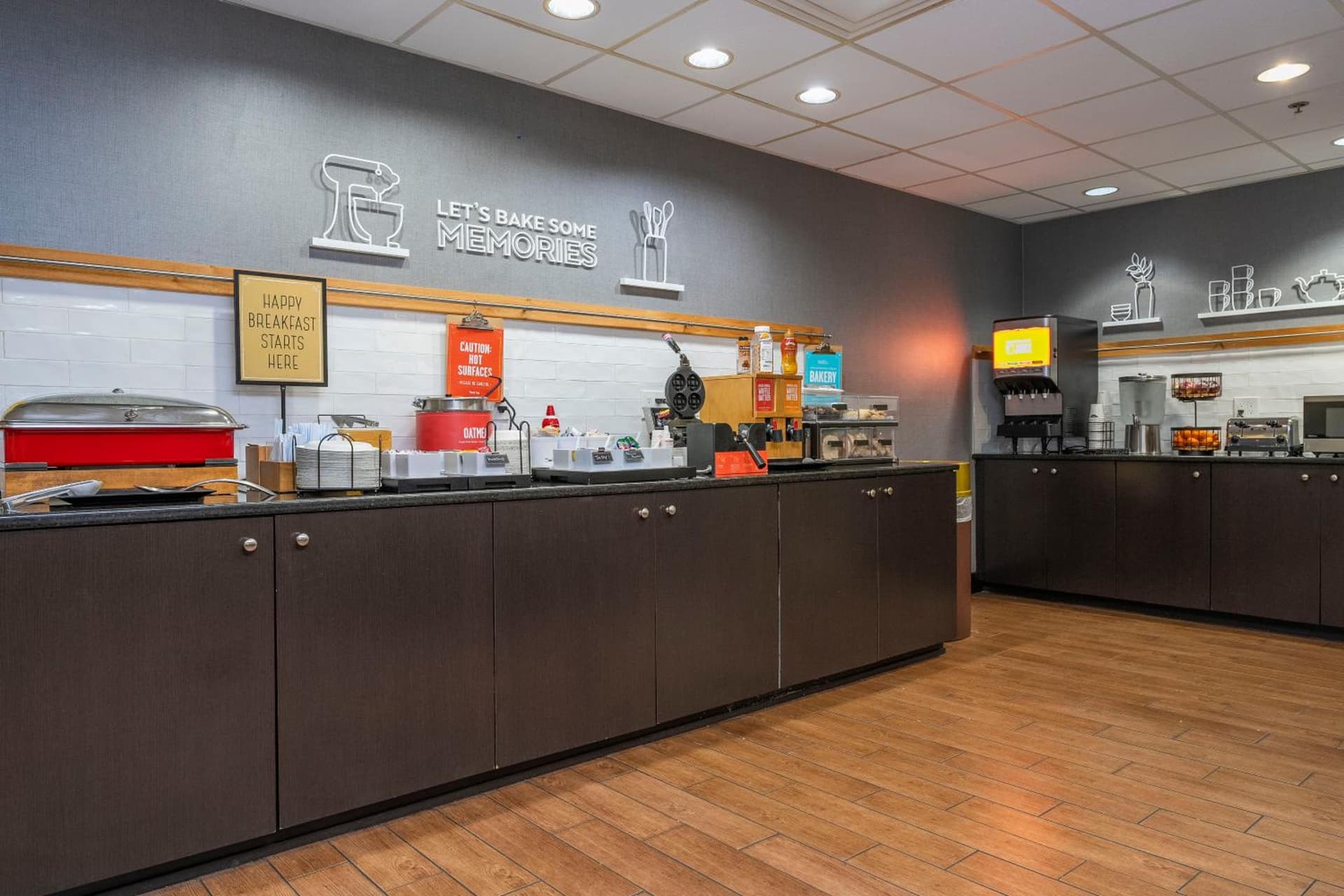Hampton Inn by Hilton Spring Hill gallery photo in Timber Pines, FL — image 47