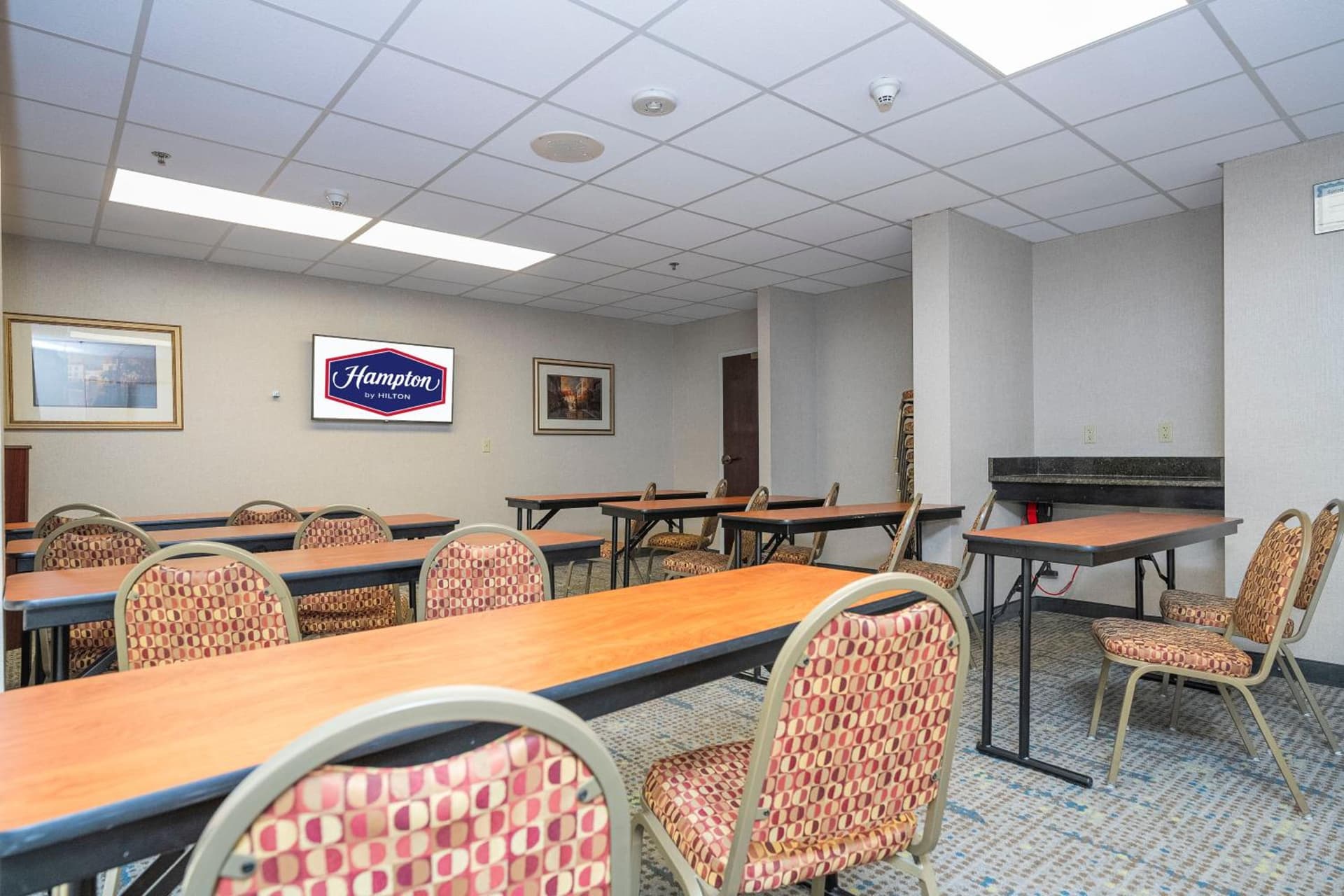 Hampton Inn by Hilton Spring Hill interior in Timber Pines, FL — gallery photo 2