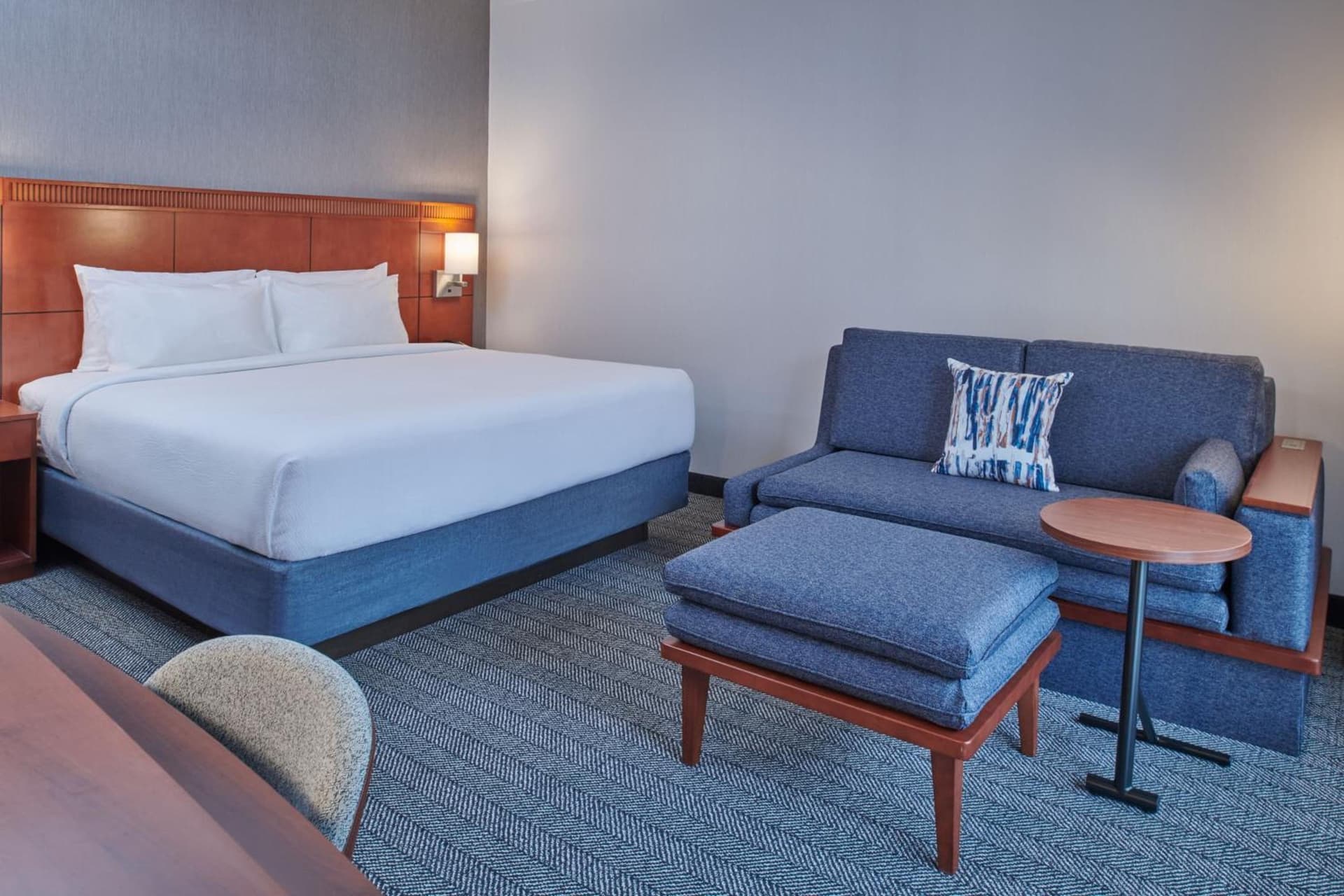 Courtyard by Marriott Detroit Livonia gallery photo in Livonia, MI — image 44