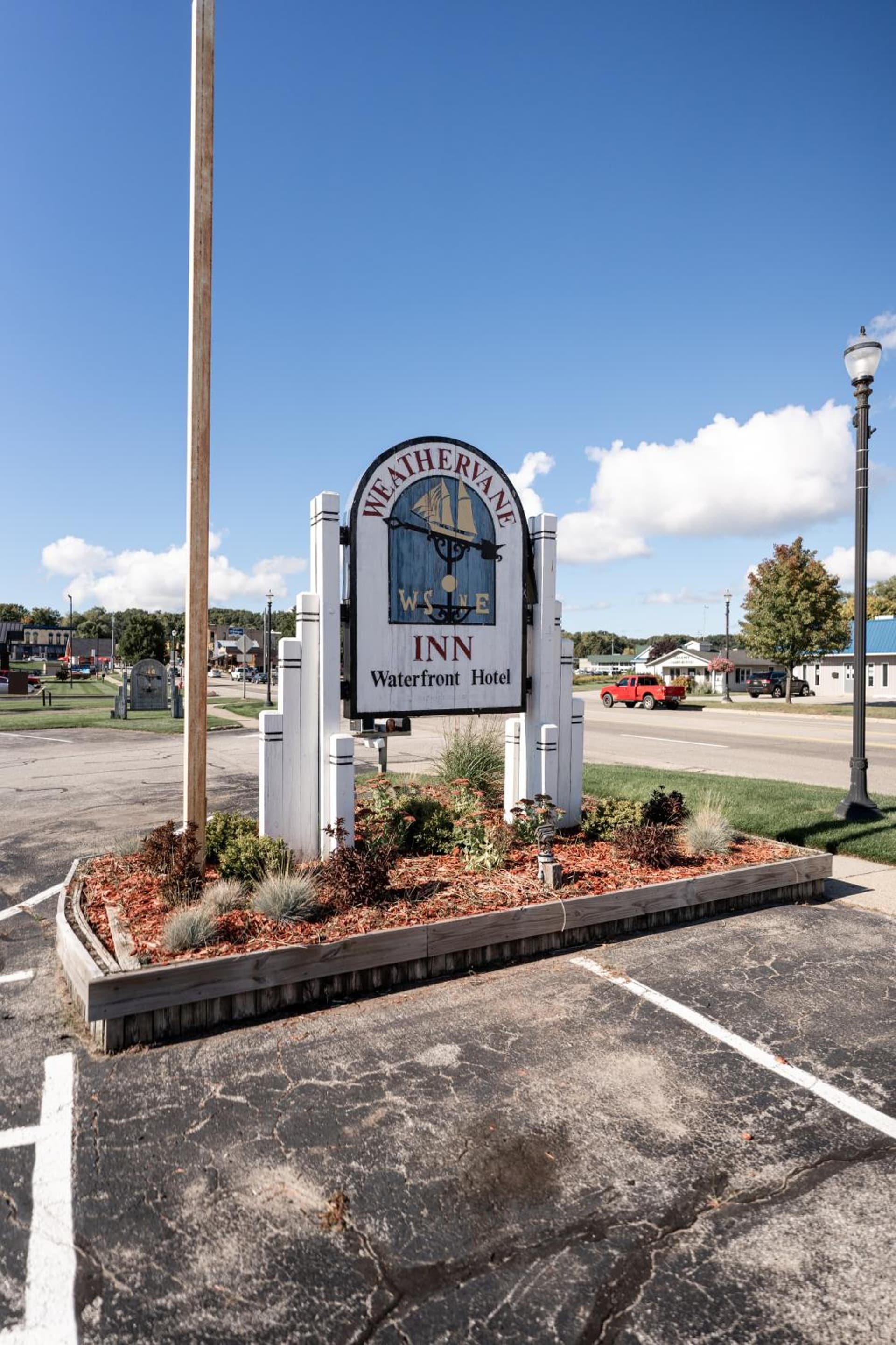 Weathervane Inn gallery photo in Montague, MI — image 44