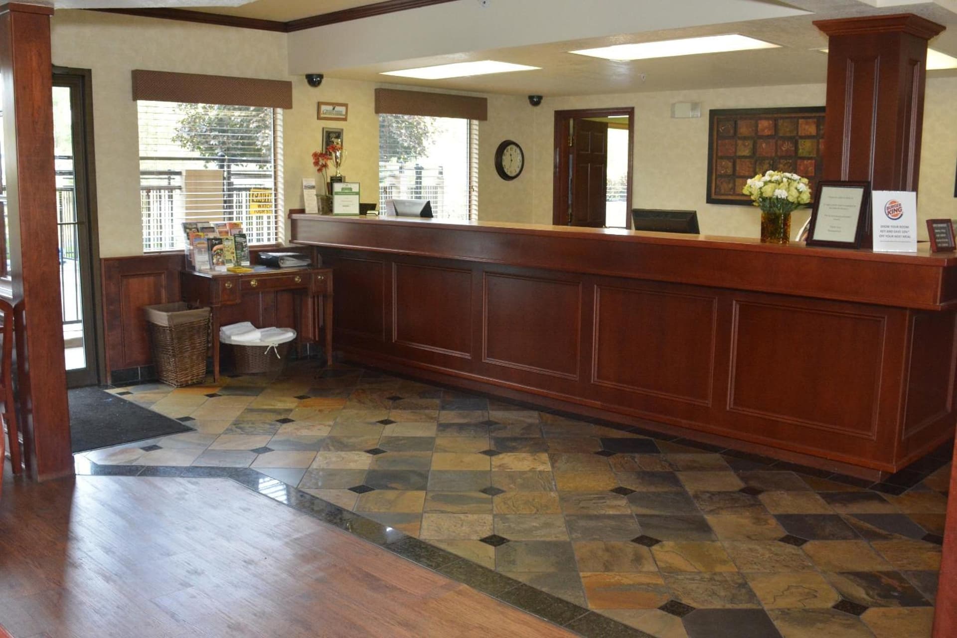 Baymont by Wyndham Yakima Riverfront gallery photo in Yakima, WA — image 24