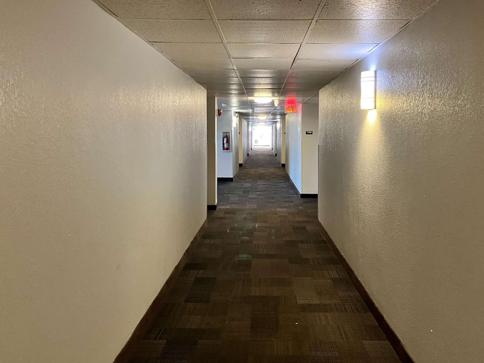 Studio 6 Suites Springfield, OH gallery photo in Springfield, OH — image 5