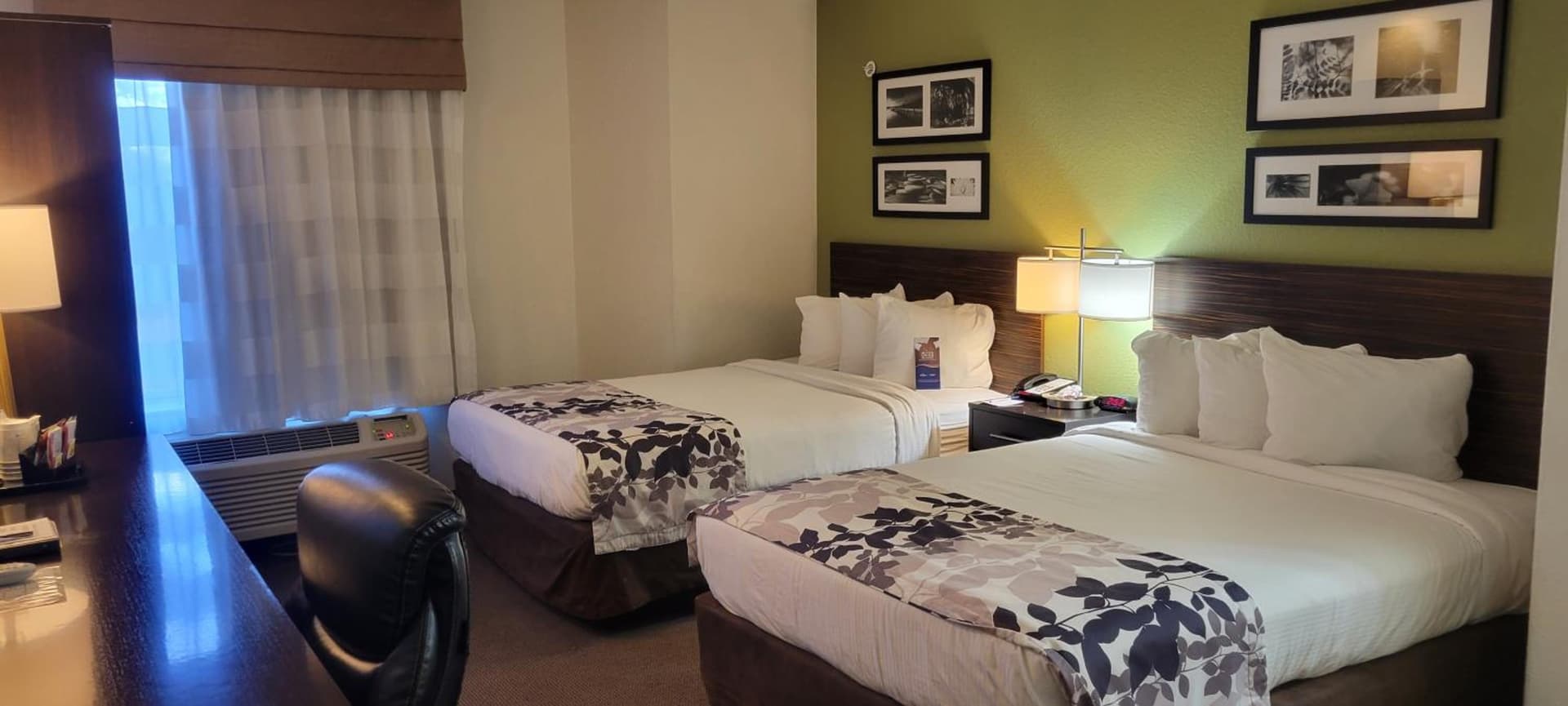 Baymont by Wyndham Pueblo interior in Pueblo, CO — gallery photo 2