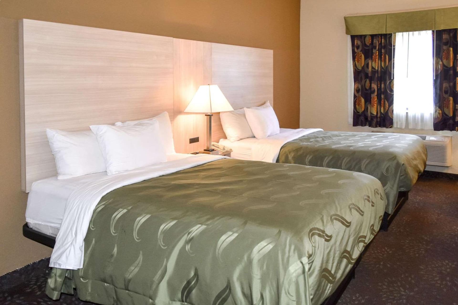 Quality Inn & Suites Brooks Louisville South interior in Brooks, KY — gallery photo 2