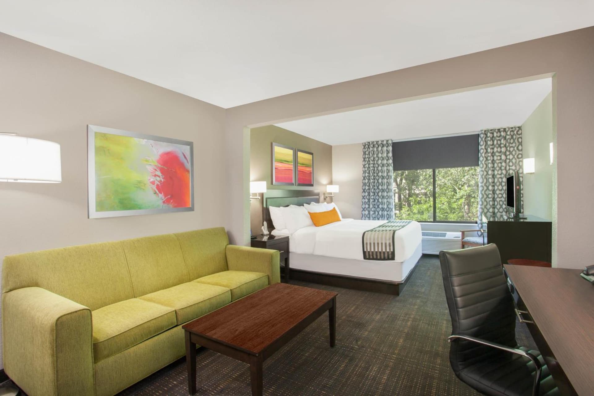 Wingate by Wyndham Columbia gallery photo in Columbia, MO — image 19