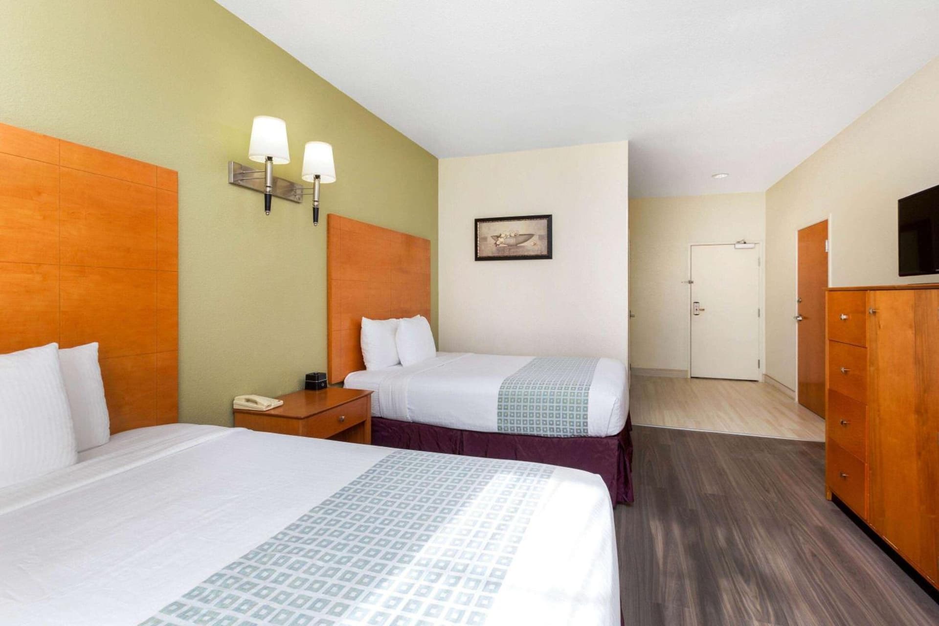La Quinta by Wyndham Tulare gallery photo in Tulare, CA — image 9
