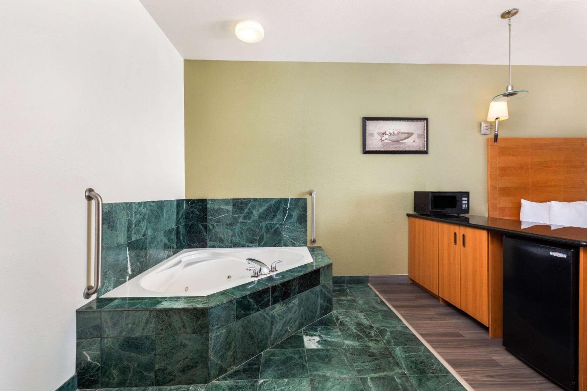 La Quinta by Wyndham Tulare gallery photo in Tulare, CA — image 12