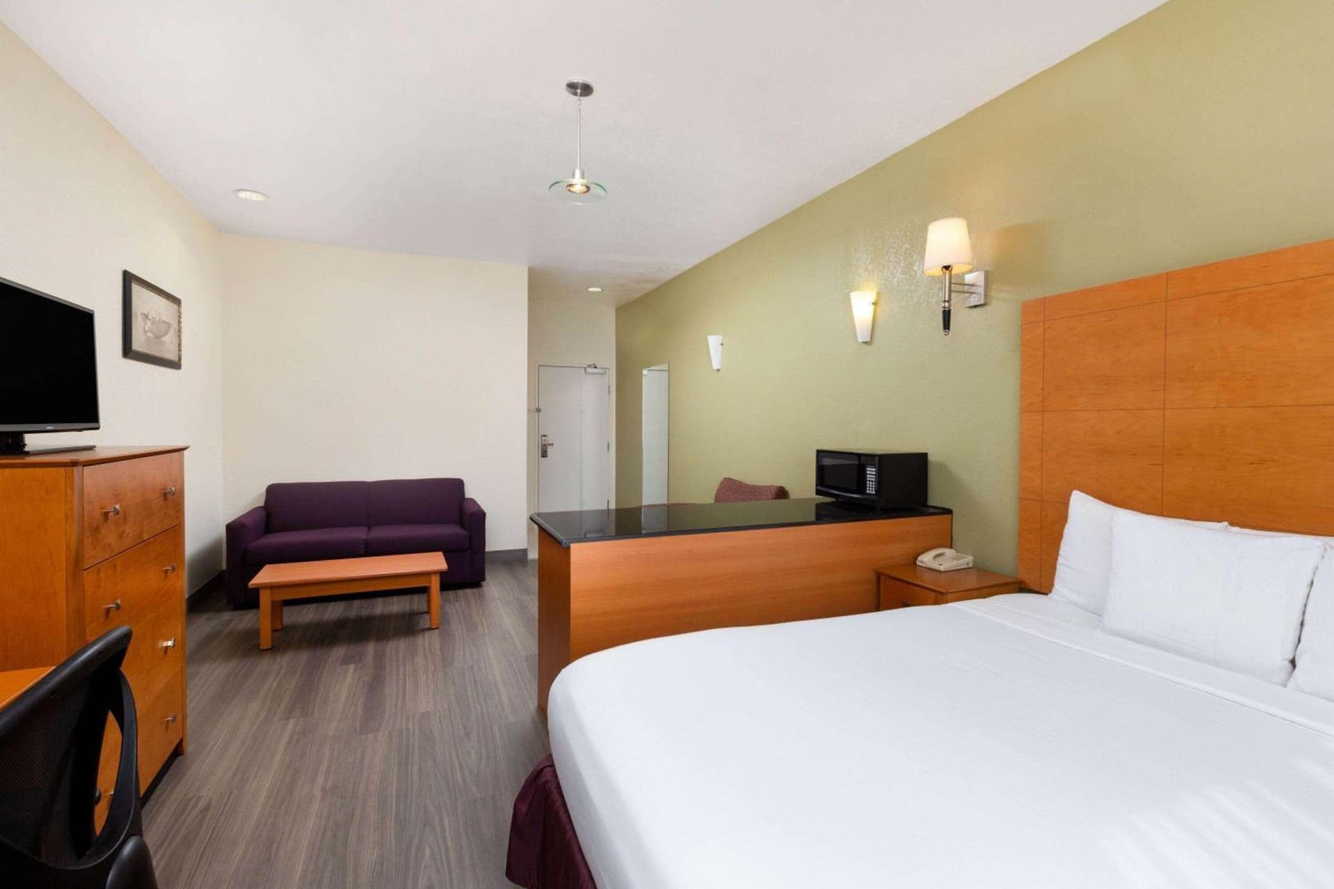 La Quinta by Wyndham Tulare gallery photo in Tulare, CA — image 26