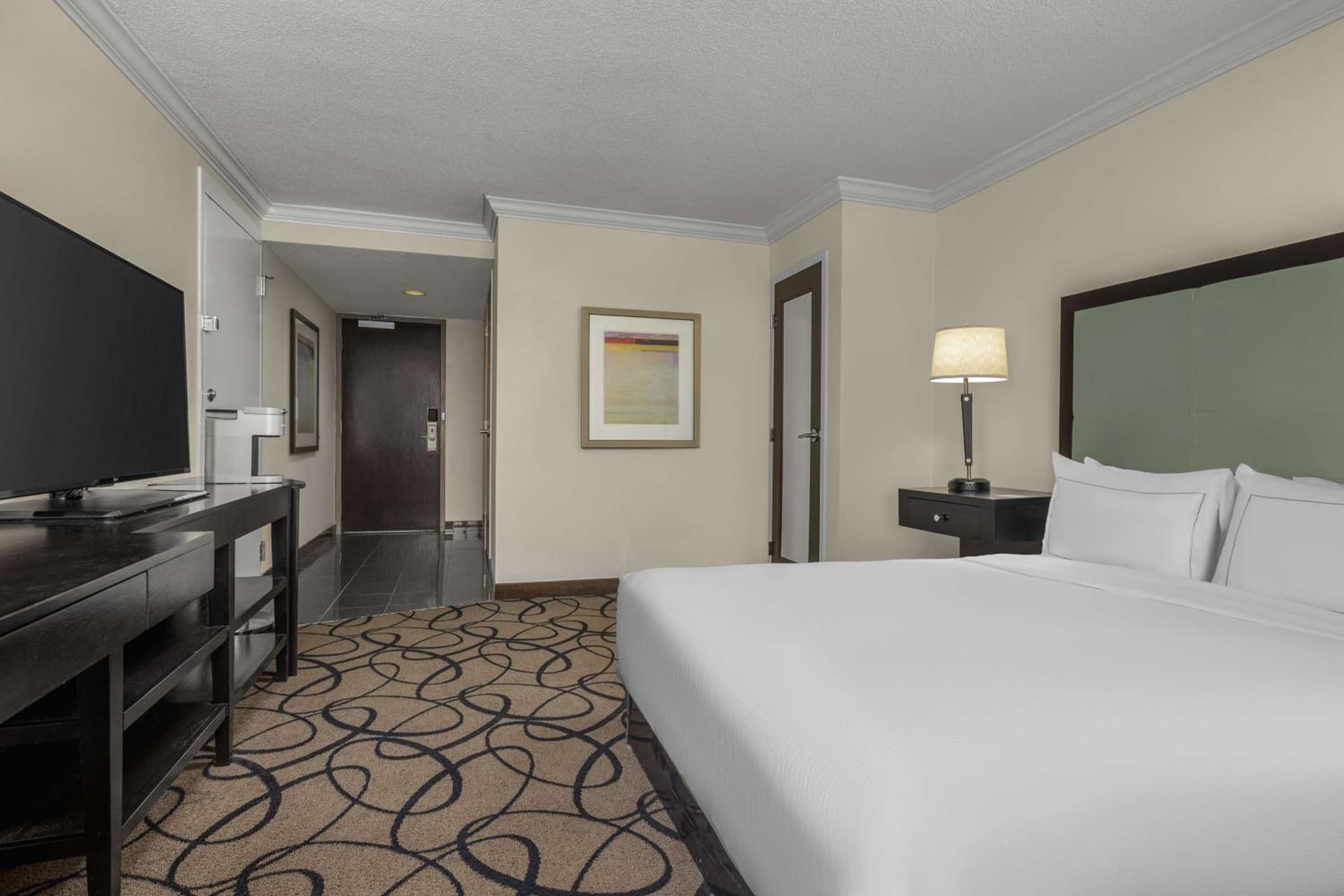 The Verve Boston Natick, Tapestry Collection by Hilton interior in Natick — gallery photo 2